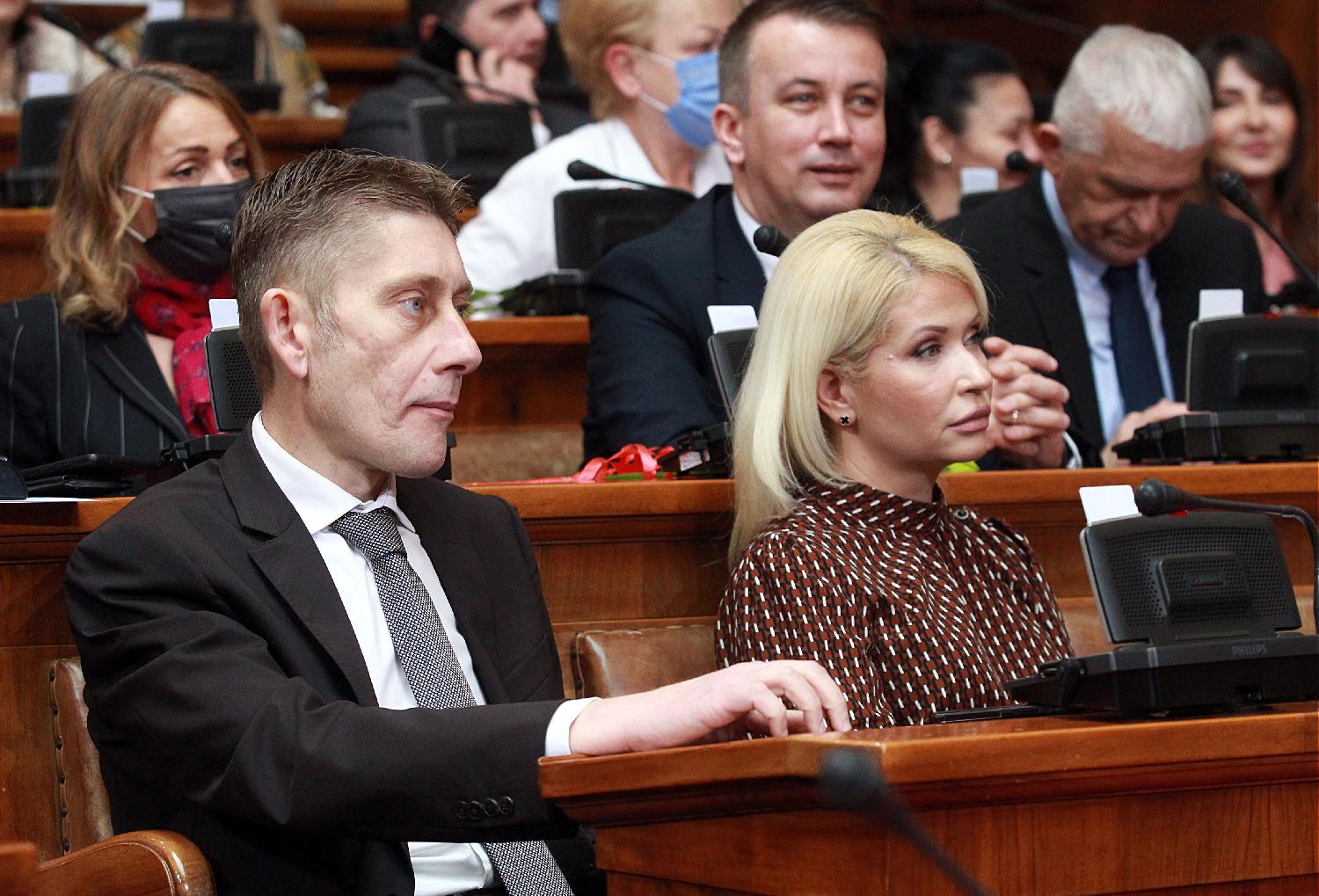 Događaj: POLITIKA - Sednica Skupštine Srbije
Fotoreporter:Aleksandar Barda
Ličnosti:
Izvor:FoNet