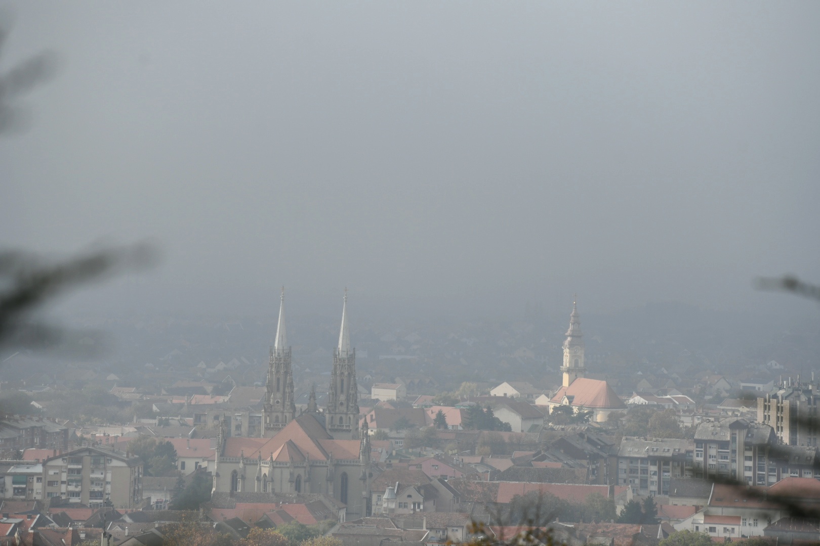 Vršac 31.10.2022. Zagađenje vazduha u Vršcu, zagadjenje vazduha, vazduh, smog, magla. Zagađenje, zagadjenje u Srbiji Foto: Vesna Lalić/Nova.rs