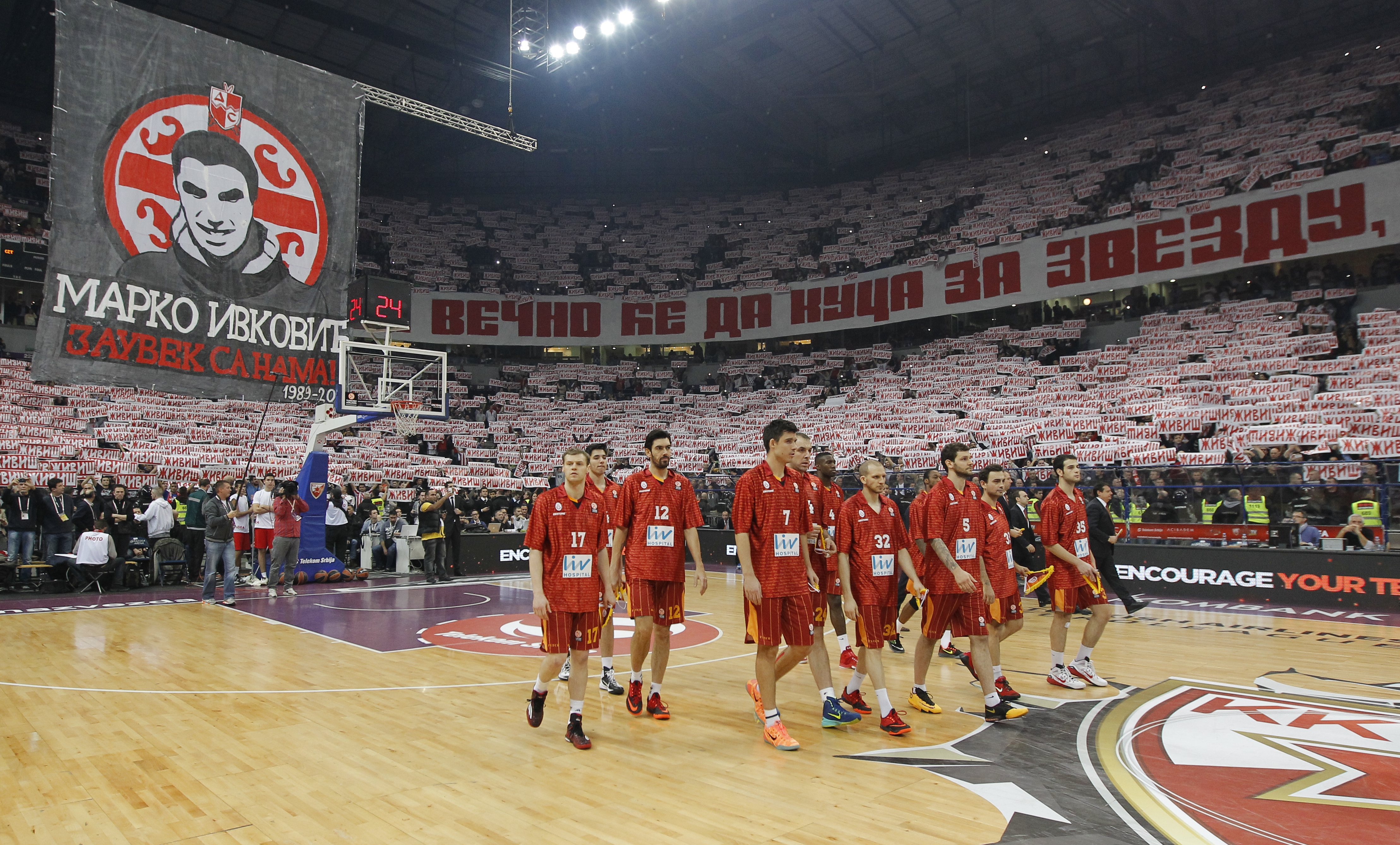 Kosarka Euroleague season 2014-2015
Euroleague TOP 16
Crvena zvezda v Galatasaray
BC Galatasaray players igraci Marko Ivkovic transparent Delije navijaci fans supporters
Beograd, 16.01.2015.
foto: Srdjan Stevanovic/Starsportphoto ©
