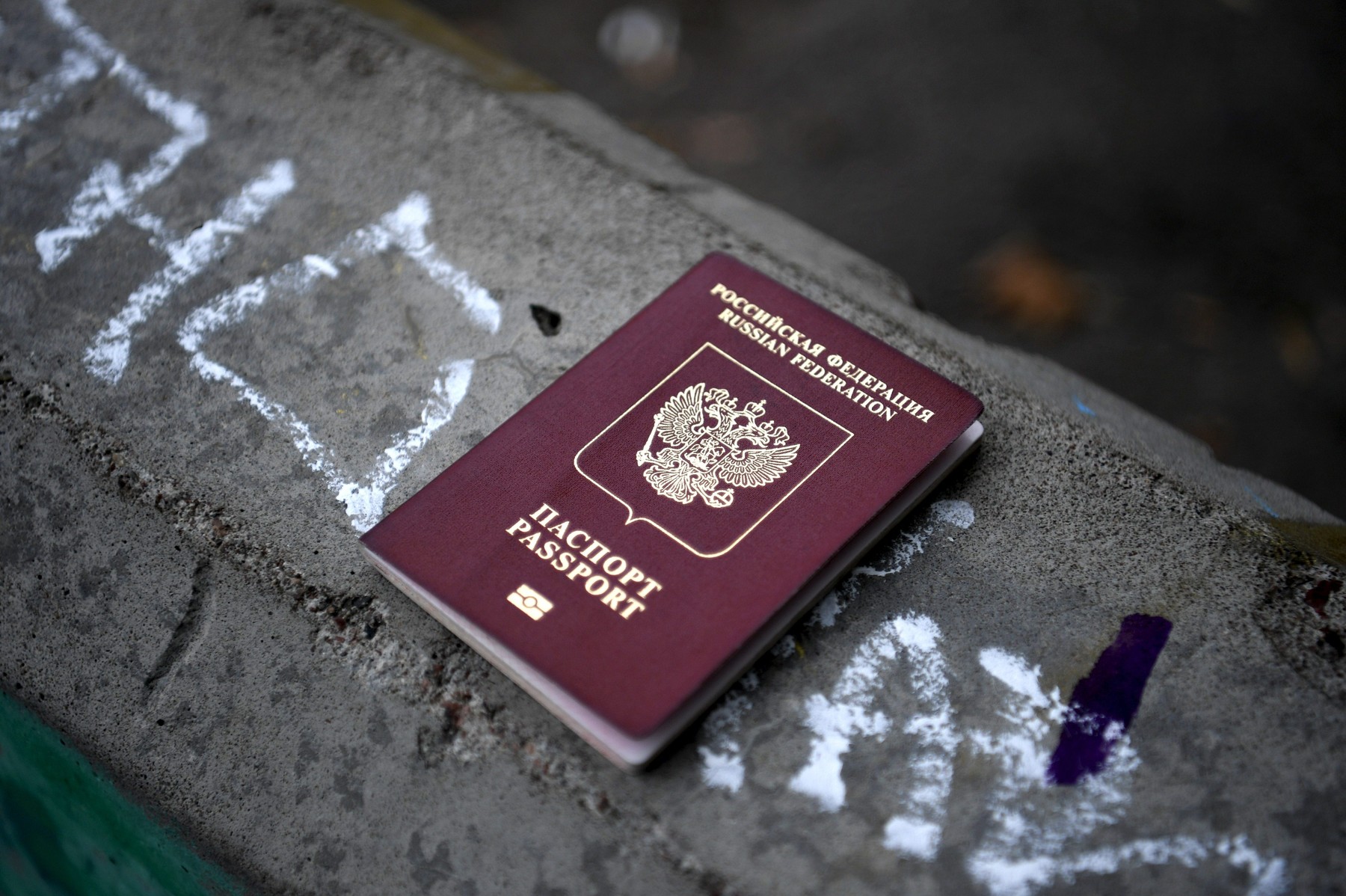 Russians flee Russia, Helsinki, Finland - 26 Sep 2022