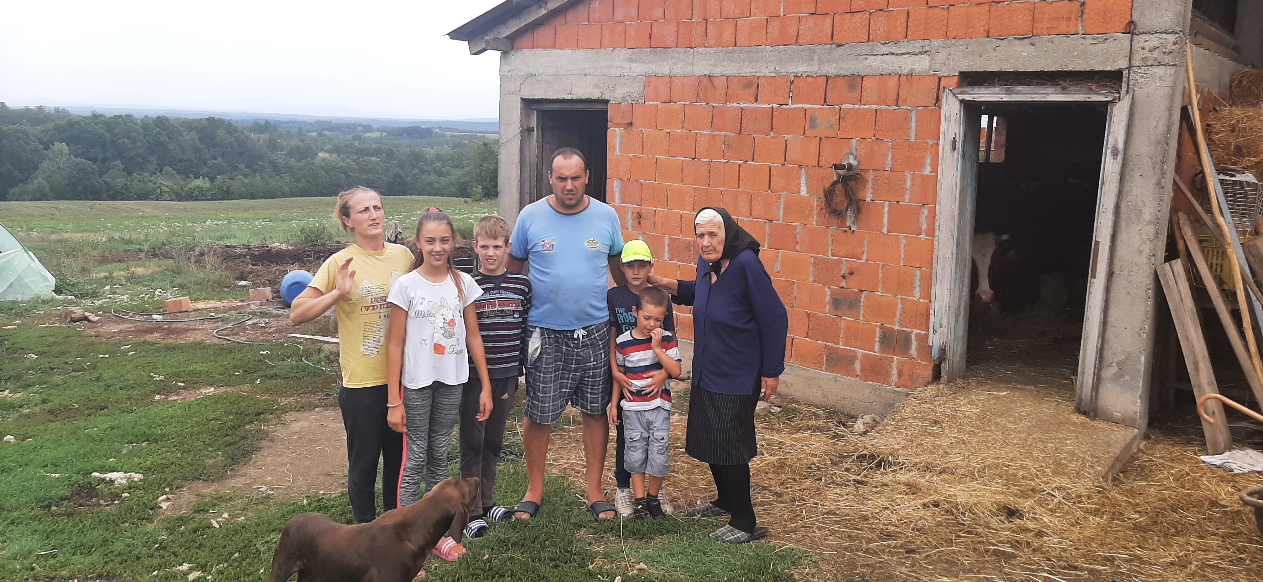 selo Batalage porodica radovanović prosledila sanja tomic