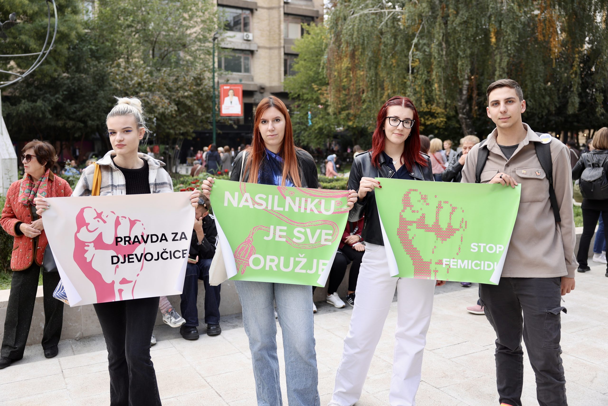 Bosna i Hercegovina, BiH, protest žena u 19 gradova, protest Nisi sama i nisi kriva, protiv nasilja nad ženama