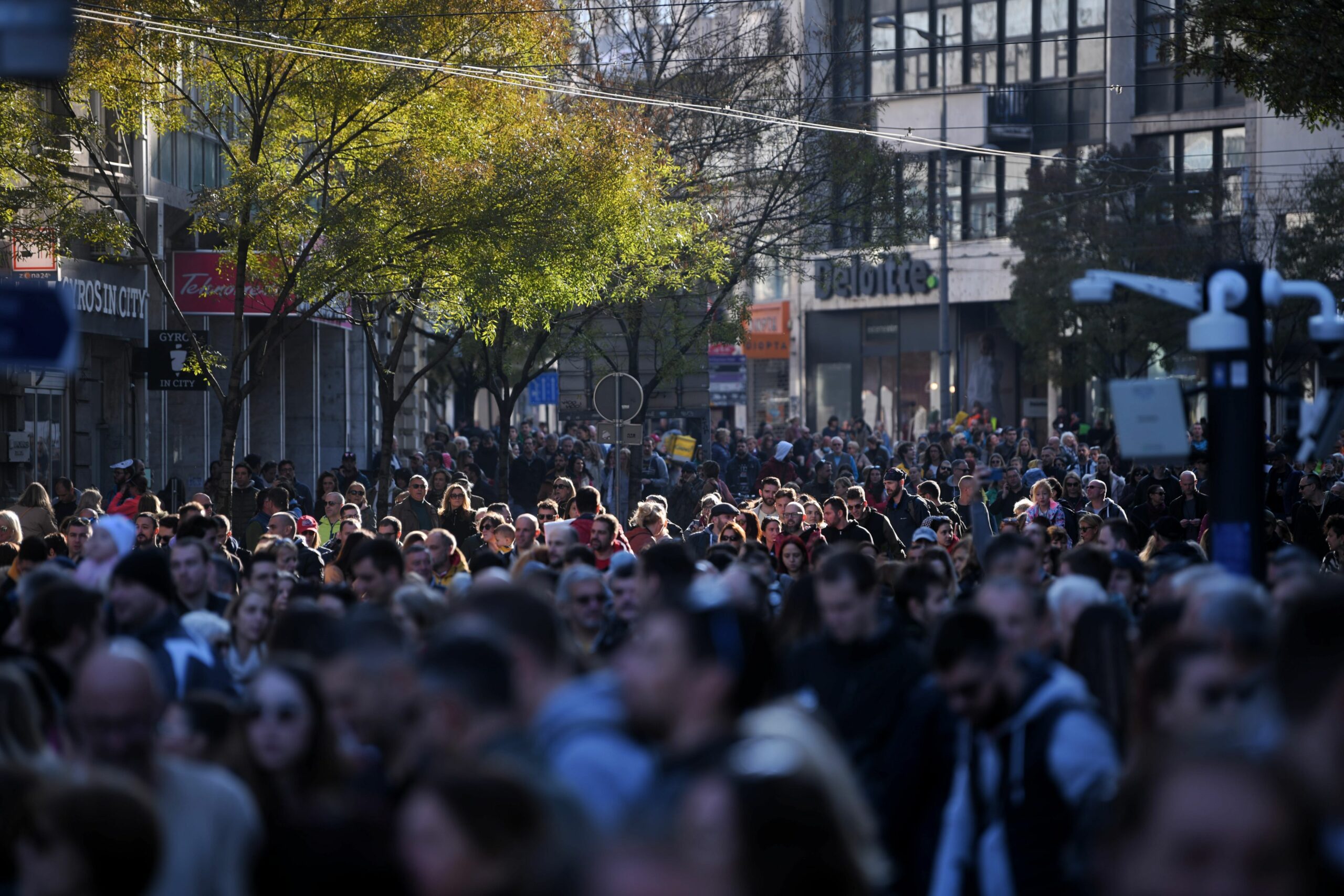 Beograd, 13.11.2022. Protest, Predsedništvo,  protest protiv zagađenja ispred Predsedništva: Samo sloga od smoga spasava Foto: Filip Krainčanić/Nova.rs