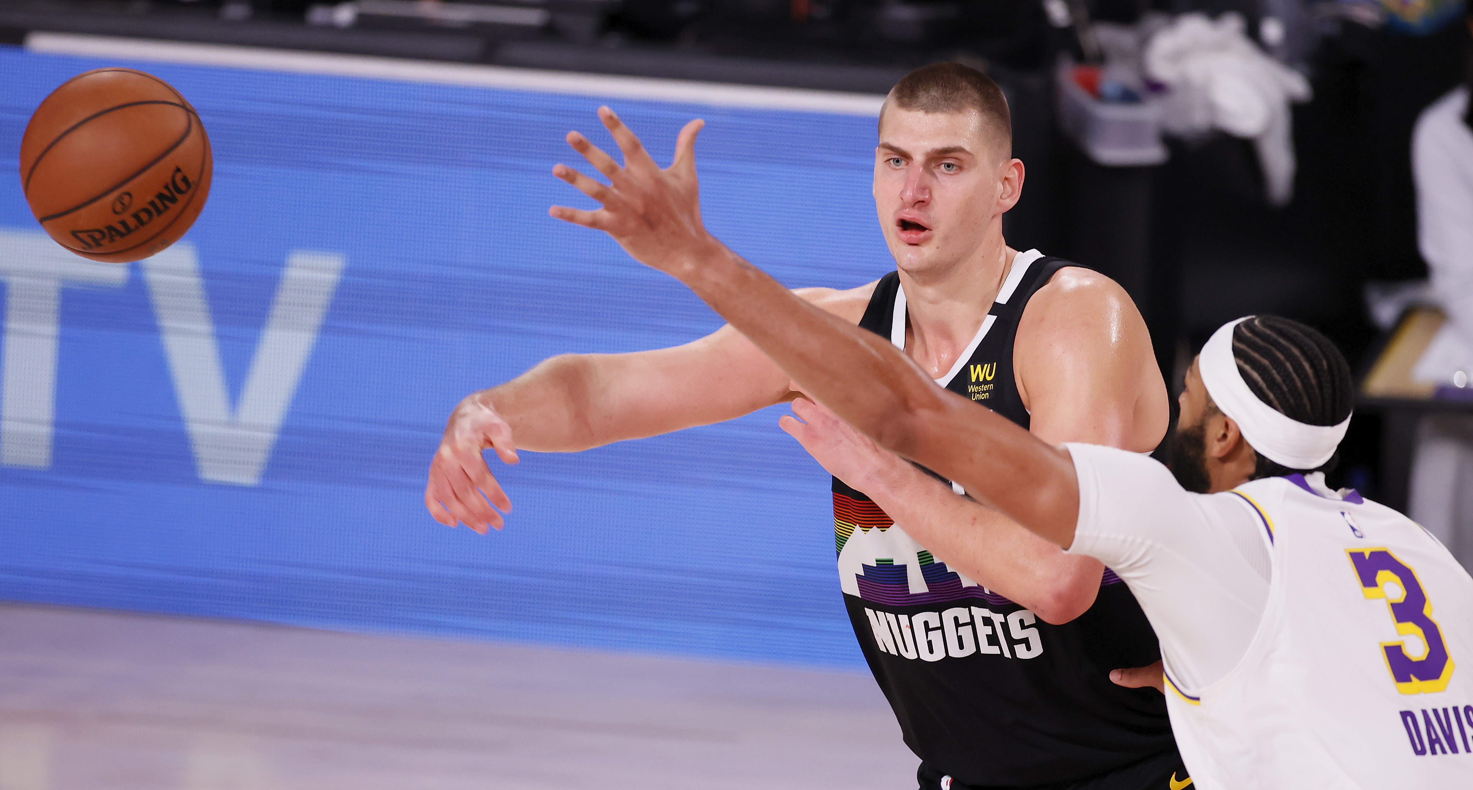 Los Angeles Lakers at Denver Nuggets