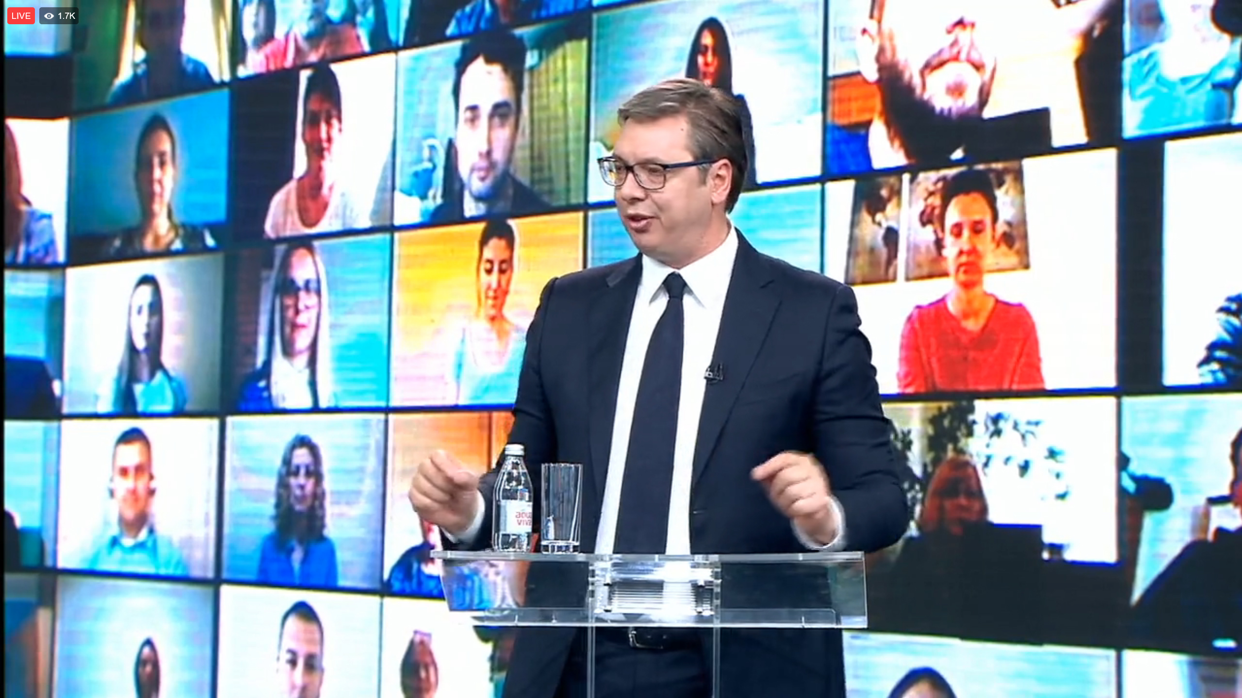 Aleksandar Vucic online miting