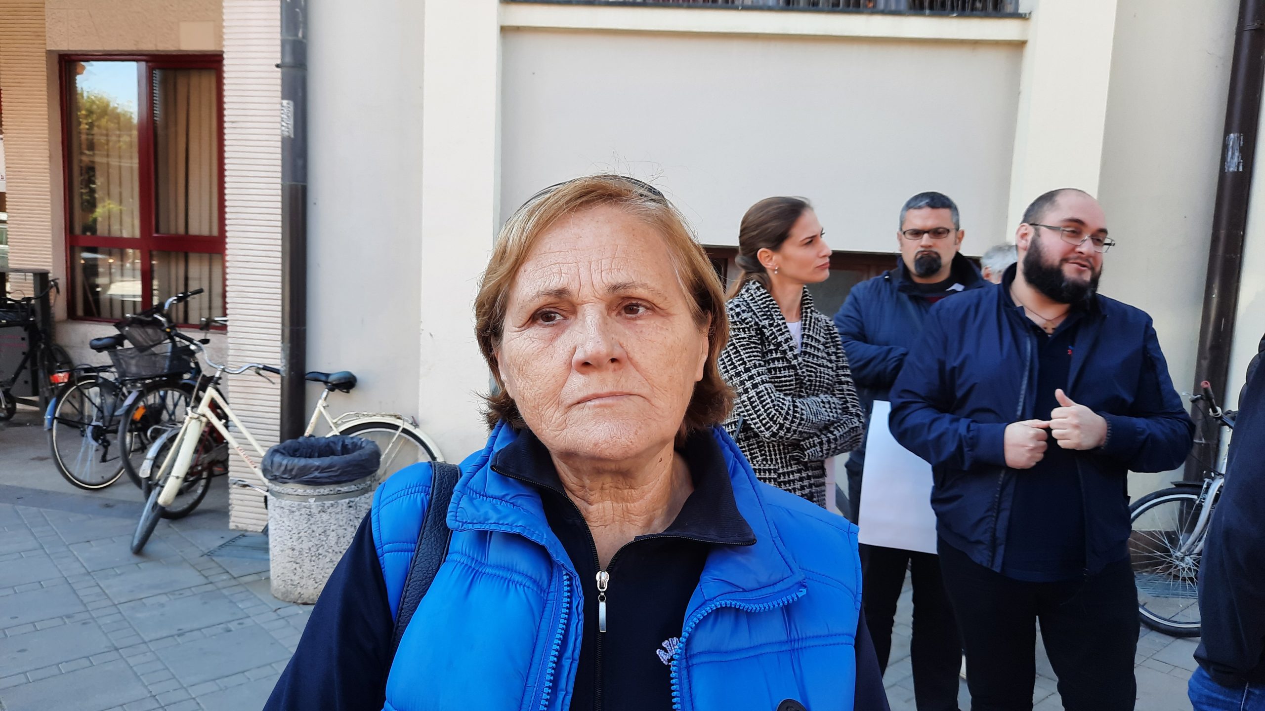 Čačak 17.10.2022. Protest ispred Gradske uprave Čačka, povodom tragedije i rušenja visećeg mosta u Ovčar Banji Foto: Ljubica Sokić/Nova.rs