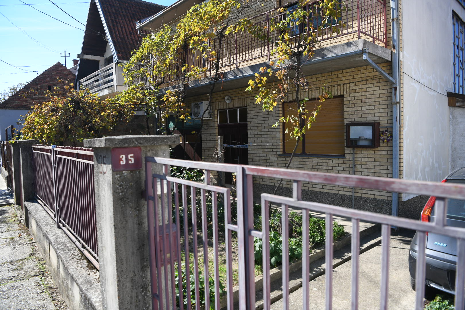 vršac 17.10.2022 prebio zenu pendrekom pa sede razneo bombom, hronika