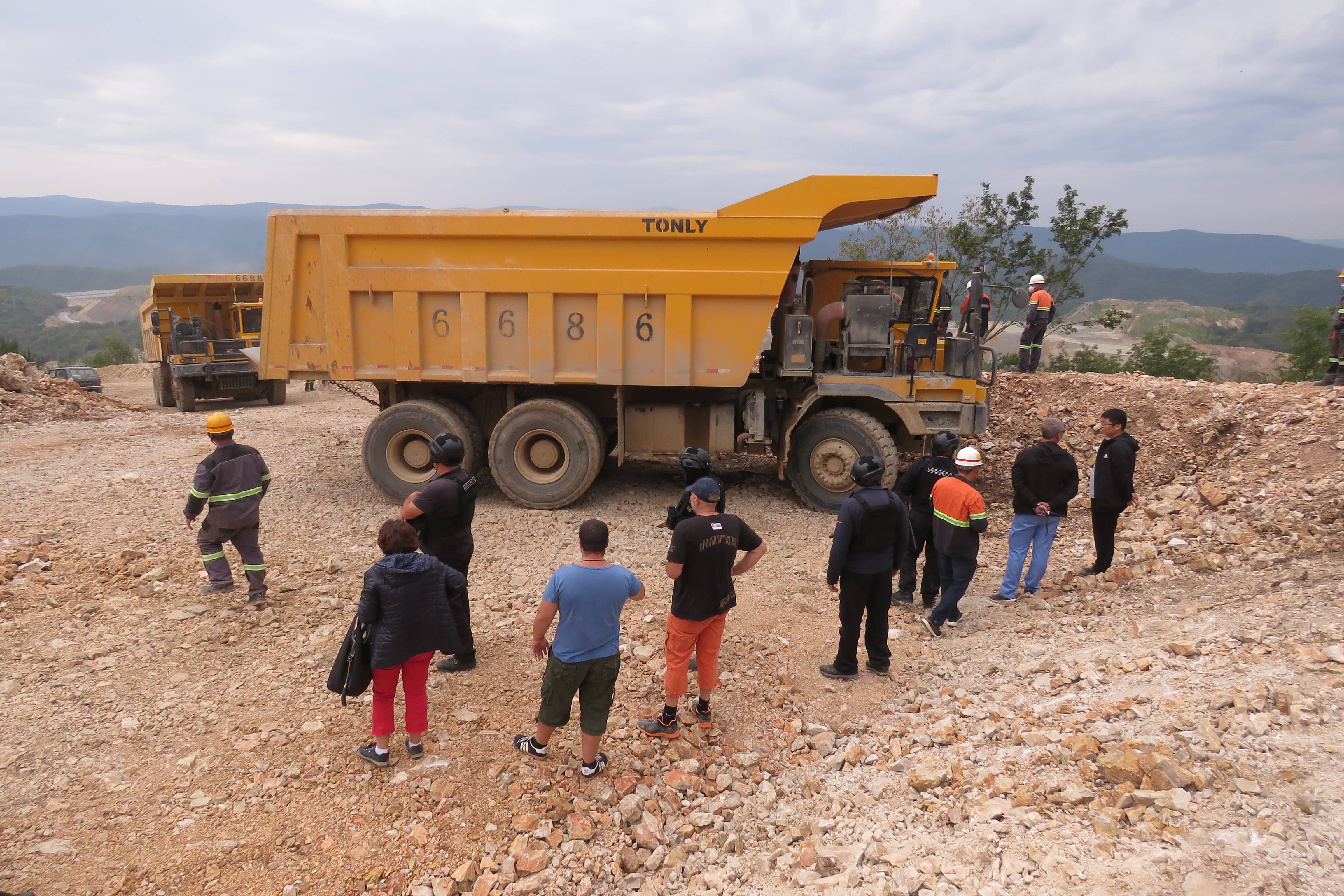 SUKOB AKTIVISTA I OSOBA KINESKE NACIONALNOSTI NA PLANINI STARICA