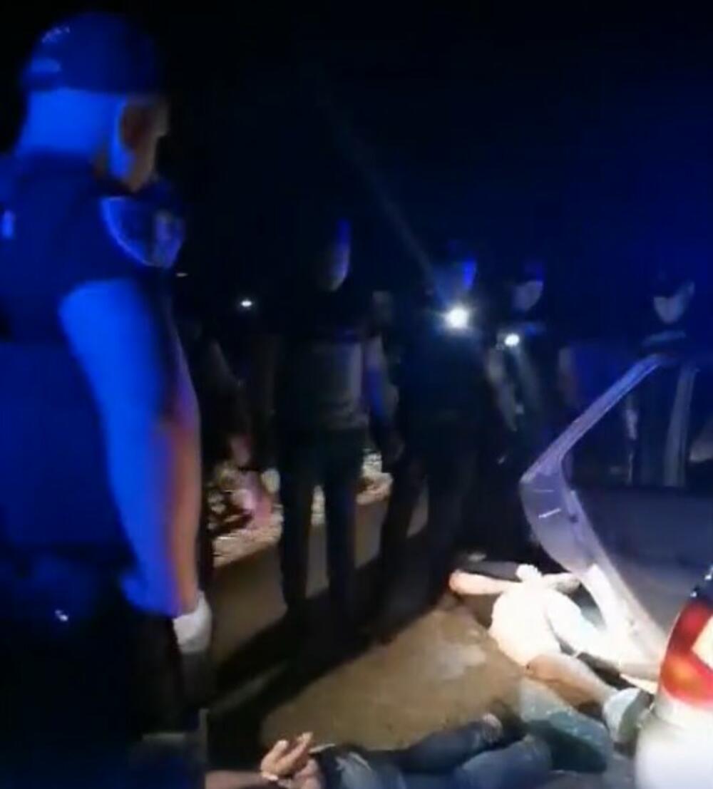 SPEKTAKULARNO HAPŠENJE SA INSPEKTORIMA I INTERVENTNOM 192 U BG! Pala ženska banda pljačkašica stanova, uzimale na hiljade evra