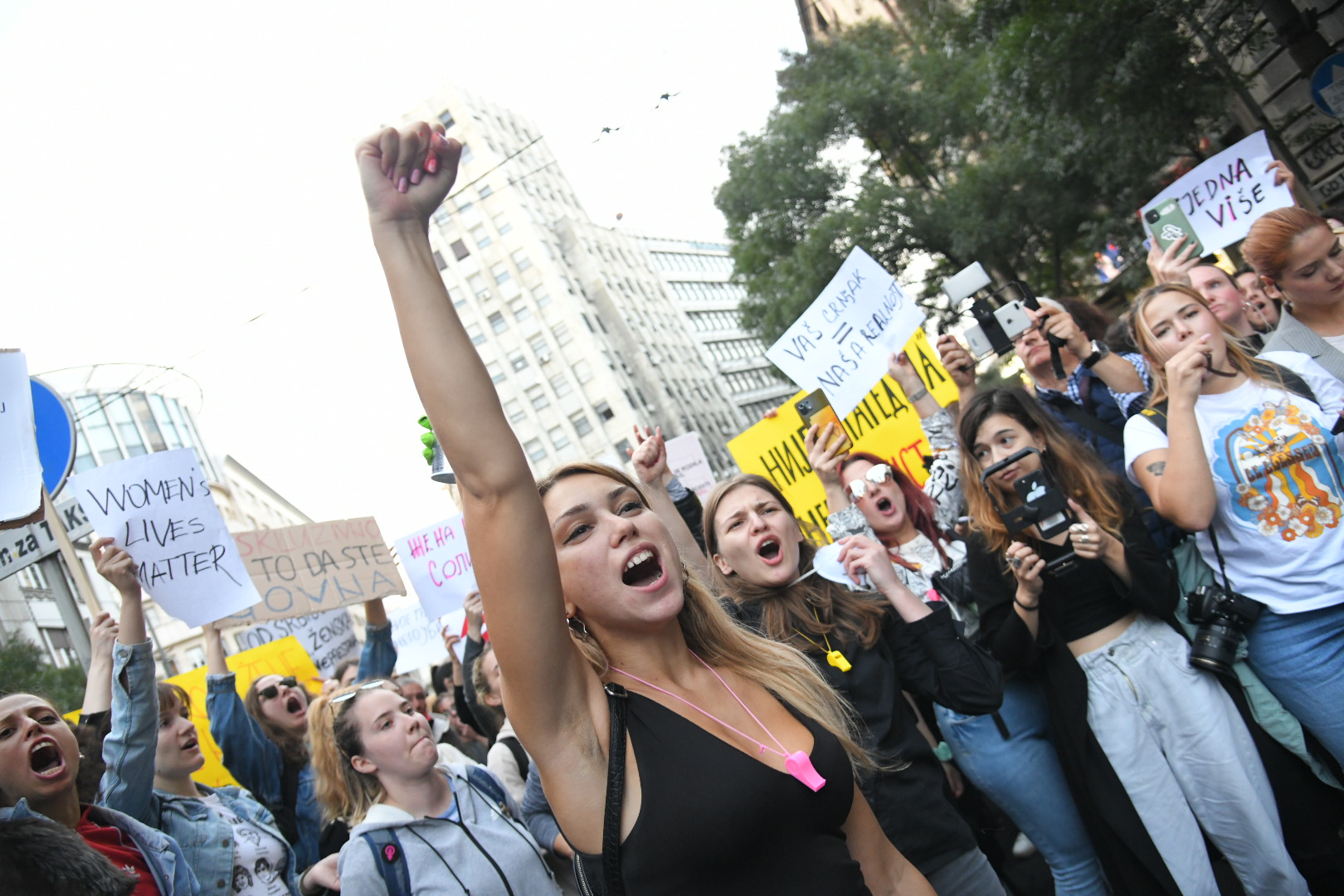 Beograd 07.10.2022. Protest ispred zgrade redakcije Informera Foto: Nemanja Jovanović/Nova.rs