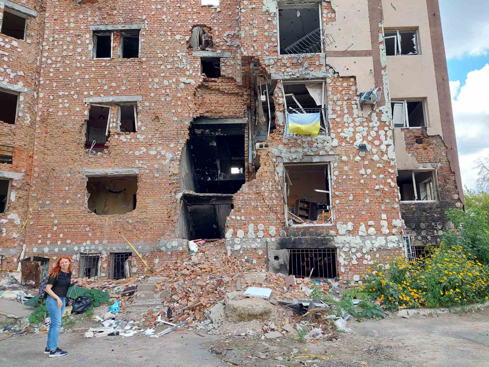 Ukrajina, Irpin, Irpinj 01.09.2022. Nova.rs u Ukrajini, grad Irpin, rat, zgrada, raketirana zgrada, bombardovana zgrada Foto: Anđela Krstović/Nova.rs