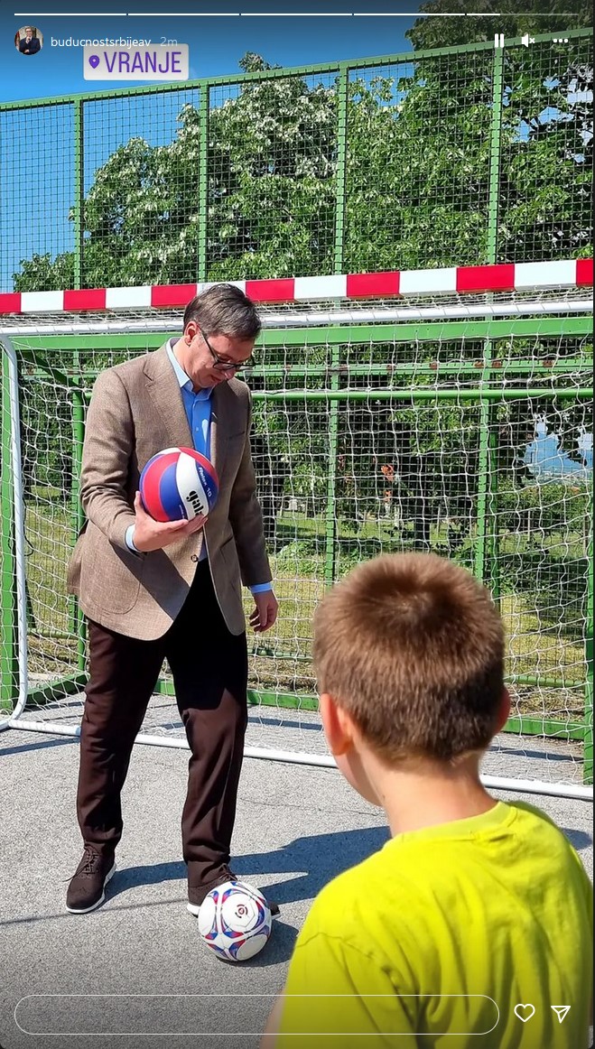vucic u vranju (2)