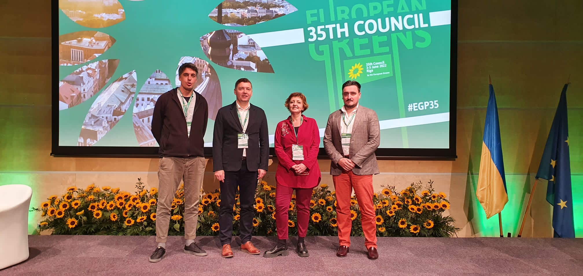 PHOTO-2022-06-04-13-57-36