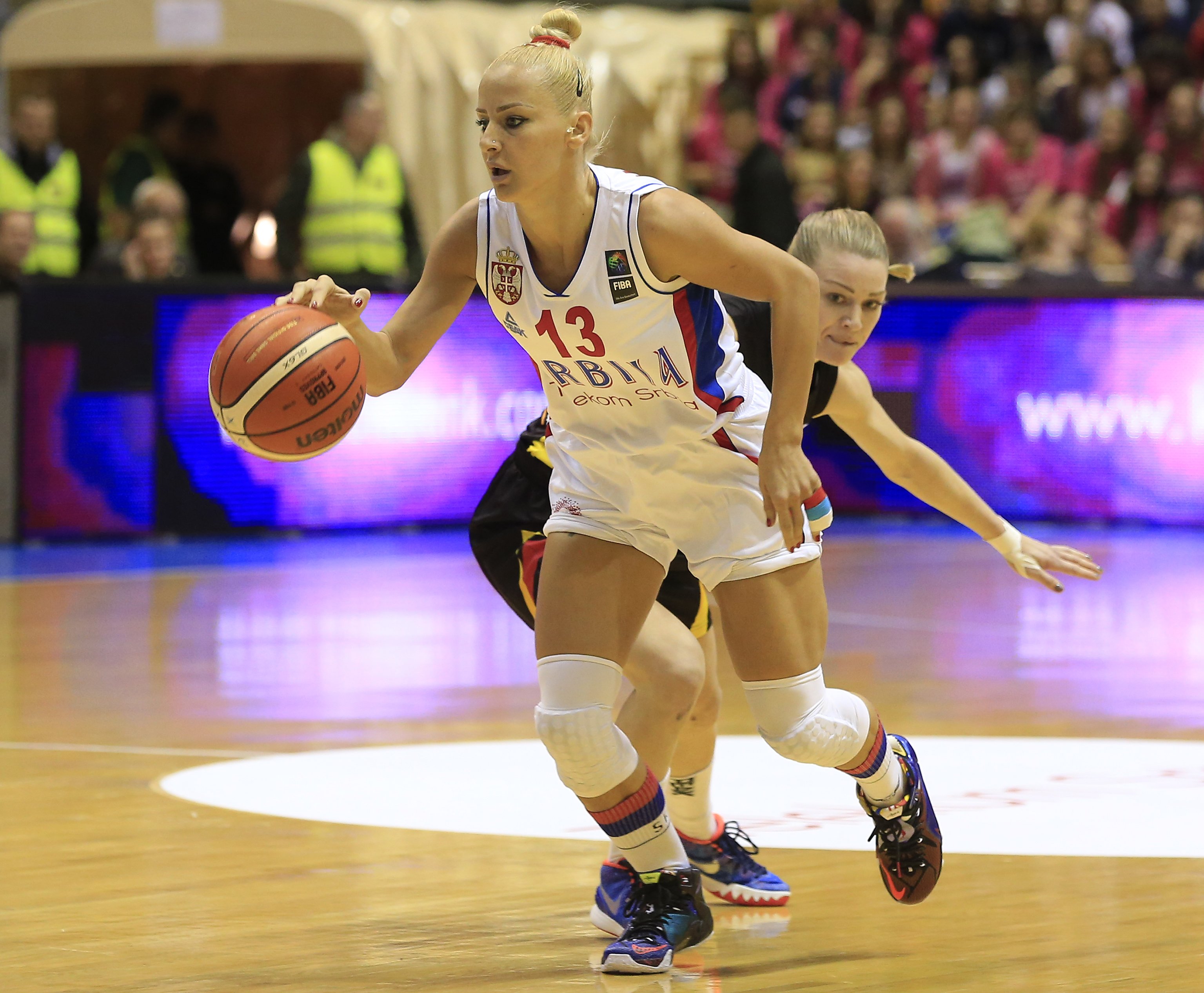 Kosarka- EuroBasket qualifiers 2017
Srbija v Nemacka
Milica Dabovic (L)
Beograd, 21.11.2015.
foto: Srdjan Stevanovic/Starsportphoto©
