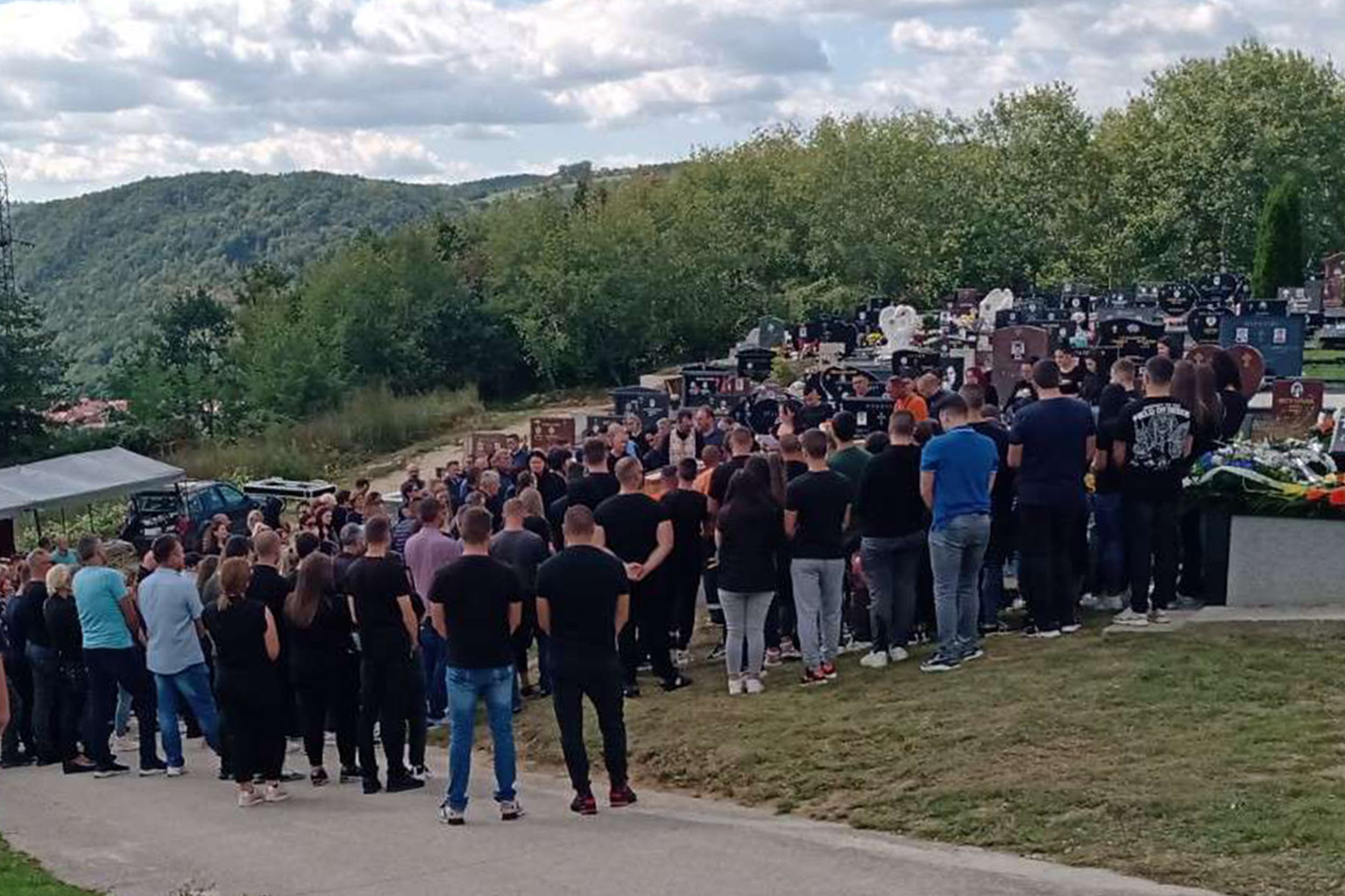Uzice, sahrana poginulih u saobracajnoj nesreci, tanja dobila odobrenje