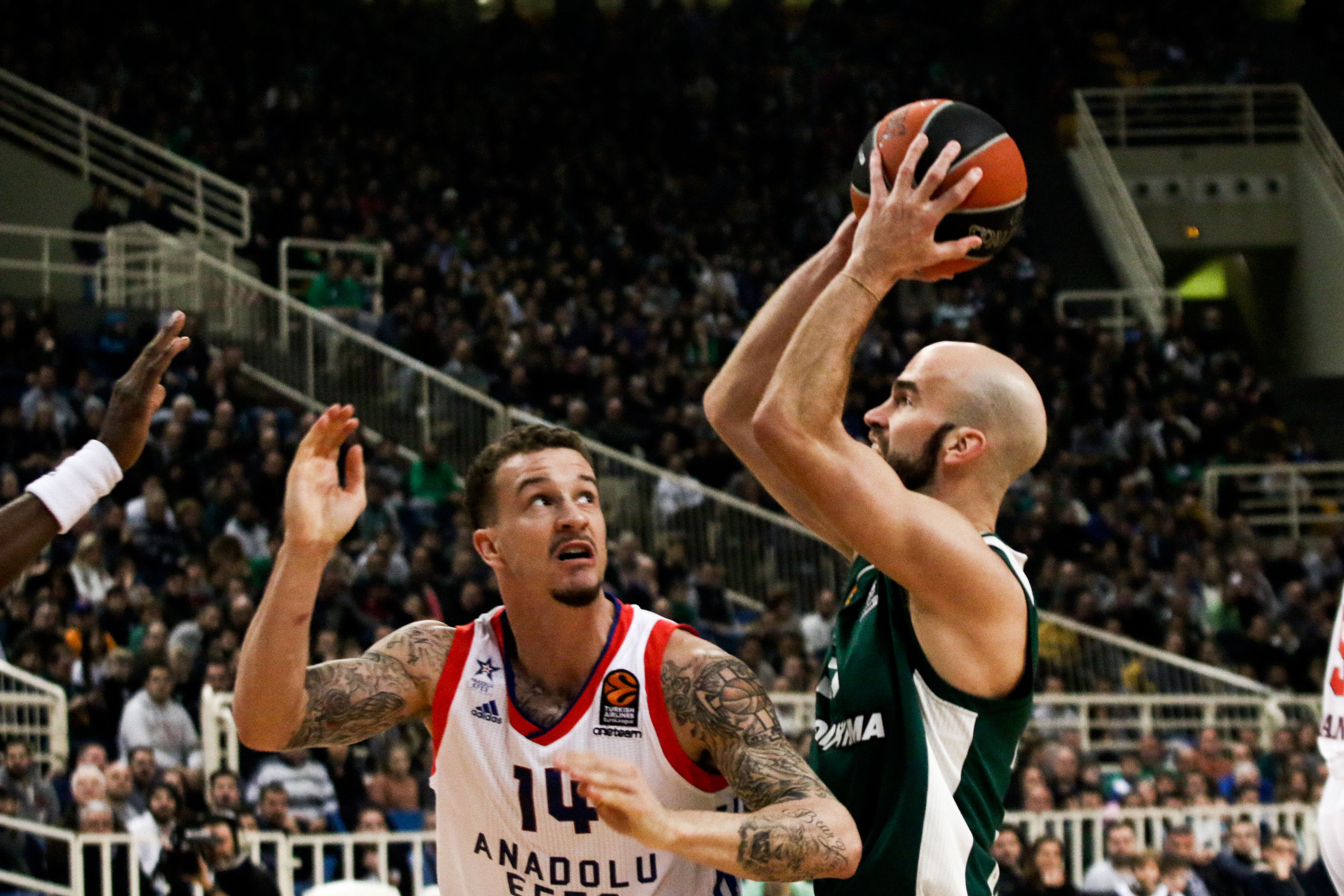 Panathinaikos Superfoods Athens vs Anadolu Efes Istanbul