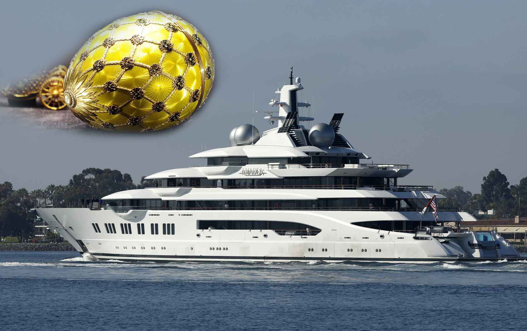 Russian Oligarch's $300 million dollar yacht arrives at San Diego Bay, California, USA - 27 Jun 2022