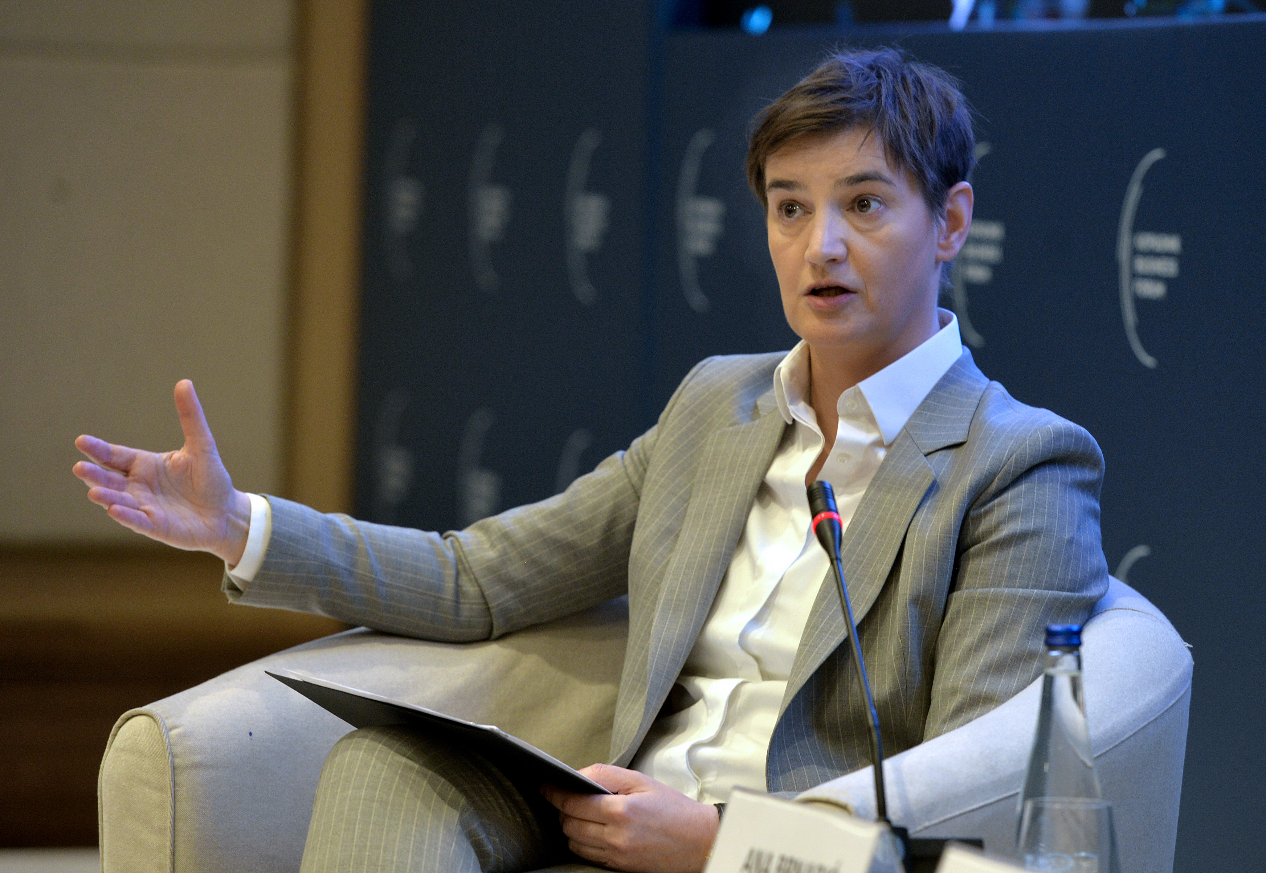 Kopaonik, 9. marta 2022.- Premijerka Ana Brnabic izjavila je danas na zatvaranju 29. Kopaonik biznis foruma da se privreda i vlada zajedno suocavaju sa krizom i da samo zajedno mogu da ostvare rezultate.FOTO TANJUG/ RADE PRELIC/ nr