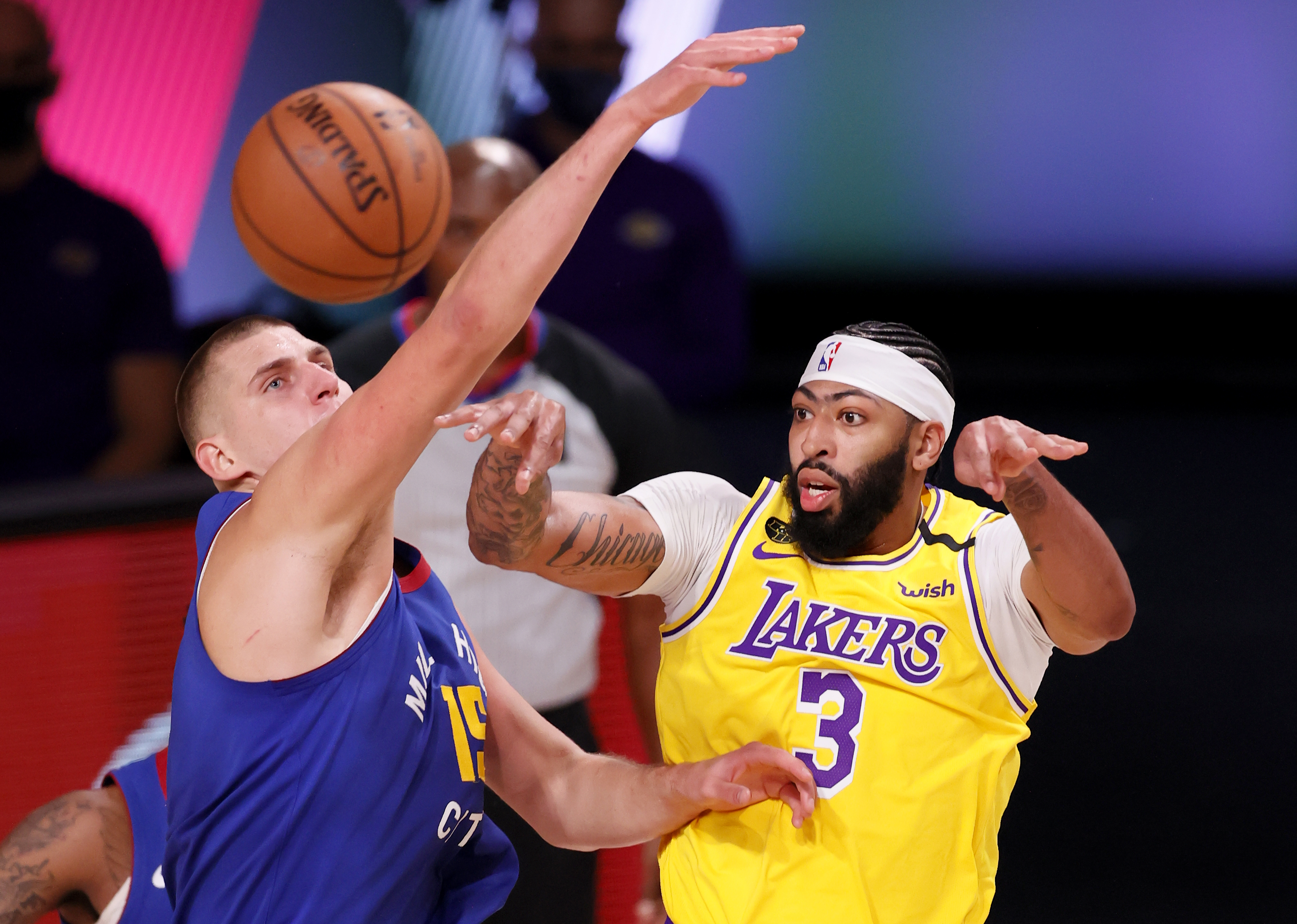 Denver Nuggets at Los Angeles Lakers