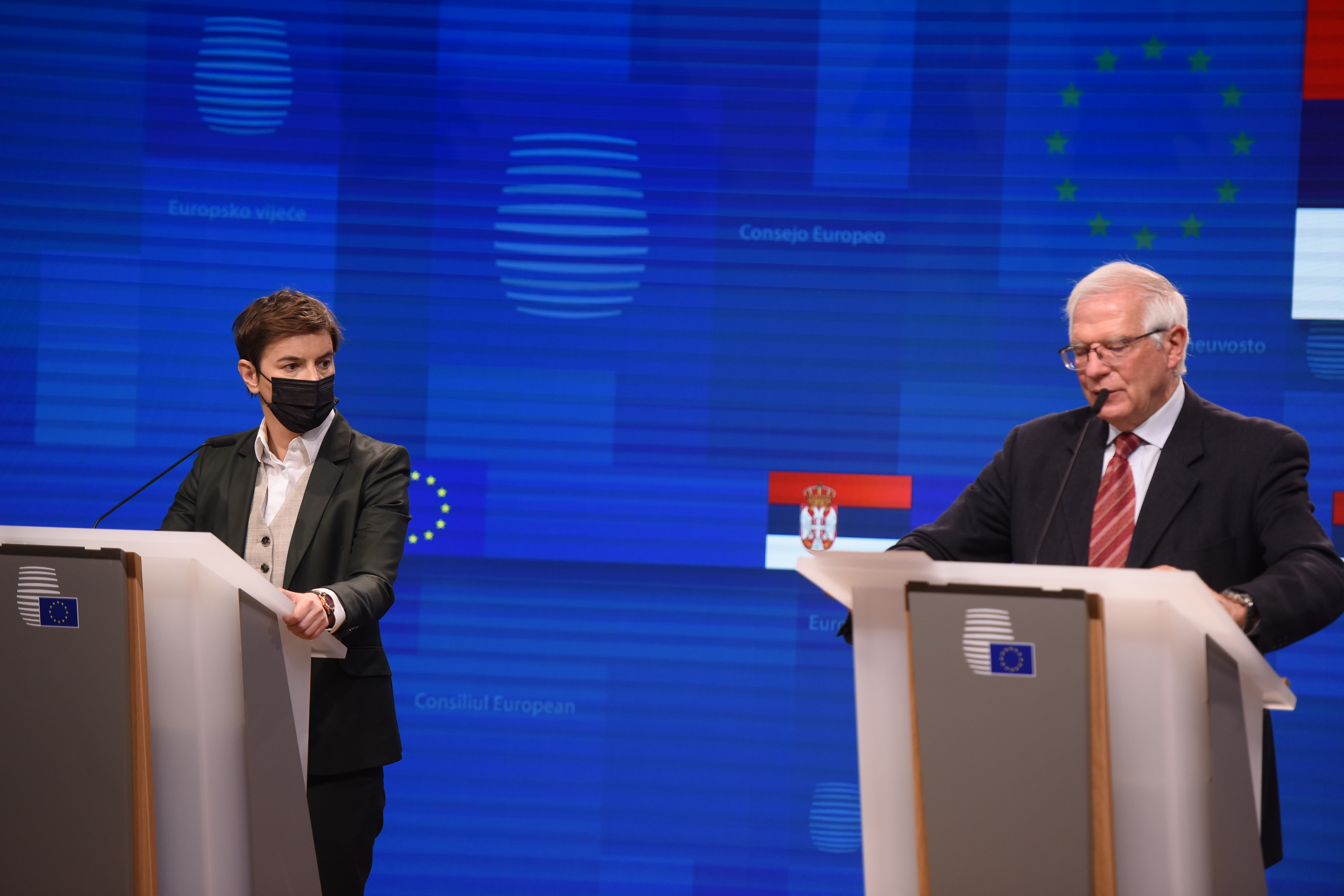 ANA BRNABIC, ZOZEP BORELJ