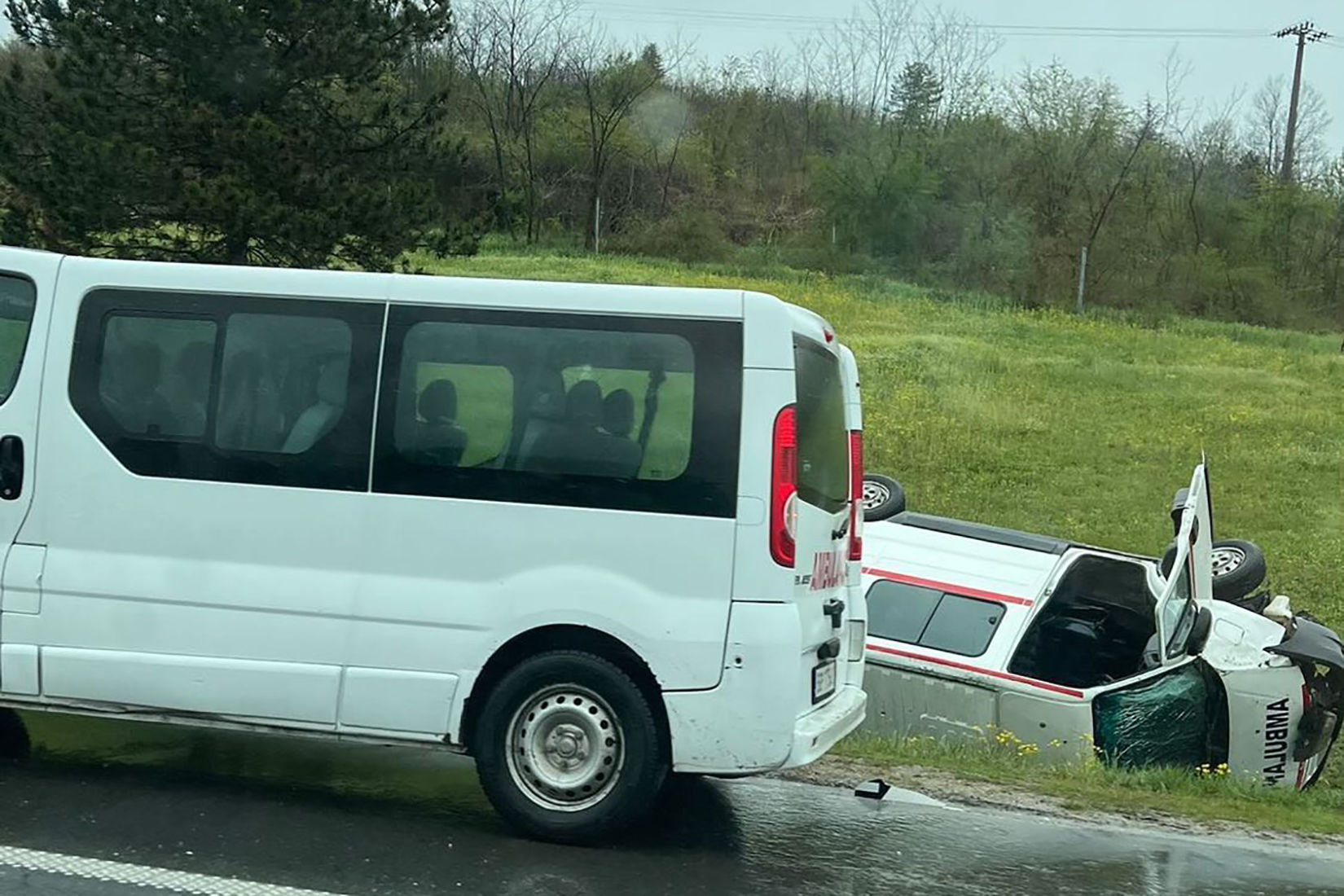 2E787E5E-5209-46AD-A62F-3E05A5525420a