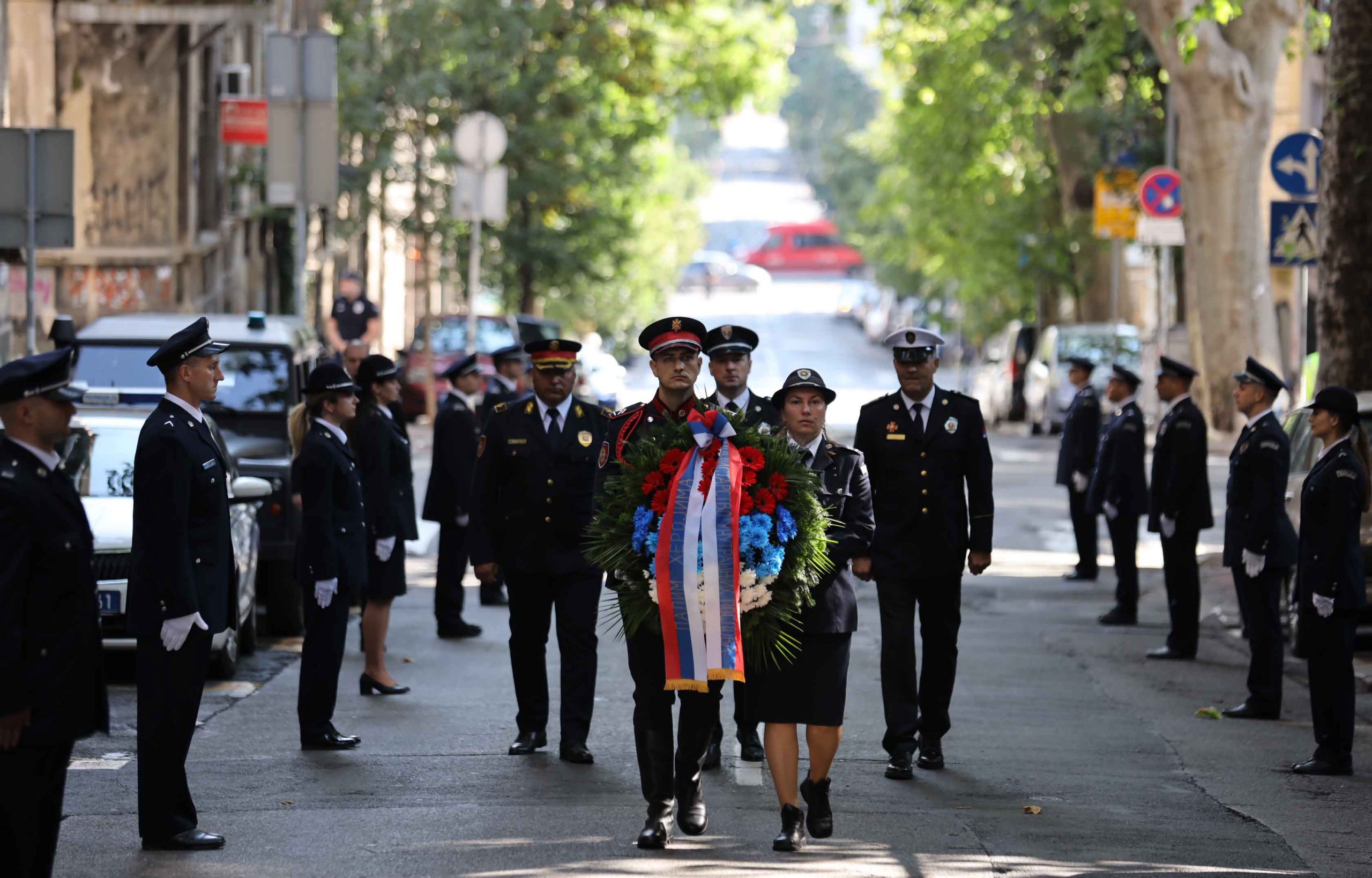 Beograd 12.06.21022. Polaganje venaca, Čukur česma, žandarm sa Čukur česme, Ivko Prokić Foto: MUP Srbije