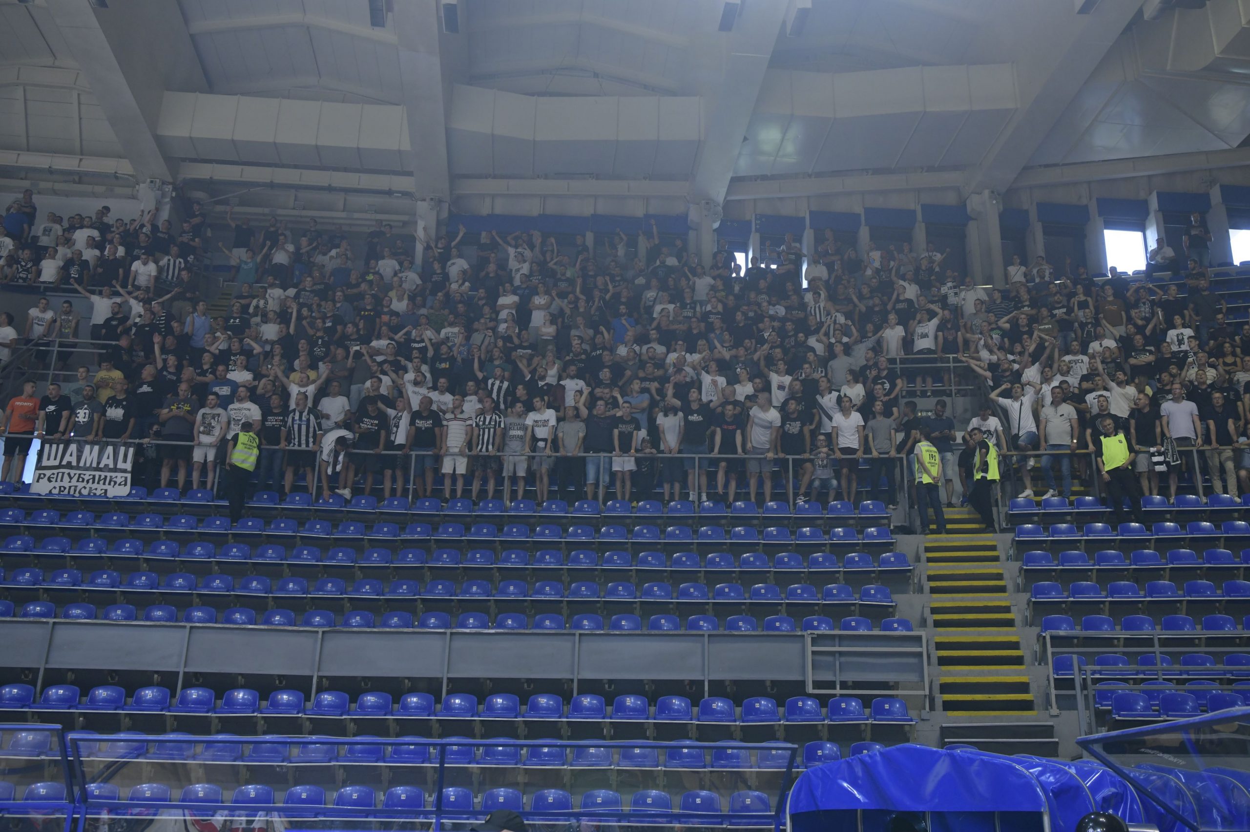 Beograd 03.06.2022. Košarkaška utakmica, derbi Partizan Crvena Zvezda u Hali Pionir, Hala Pionir, košarka, tribine, prazne tribine, navijači Foto: Goran Srdanov/Nova.rs