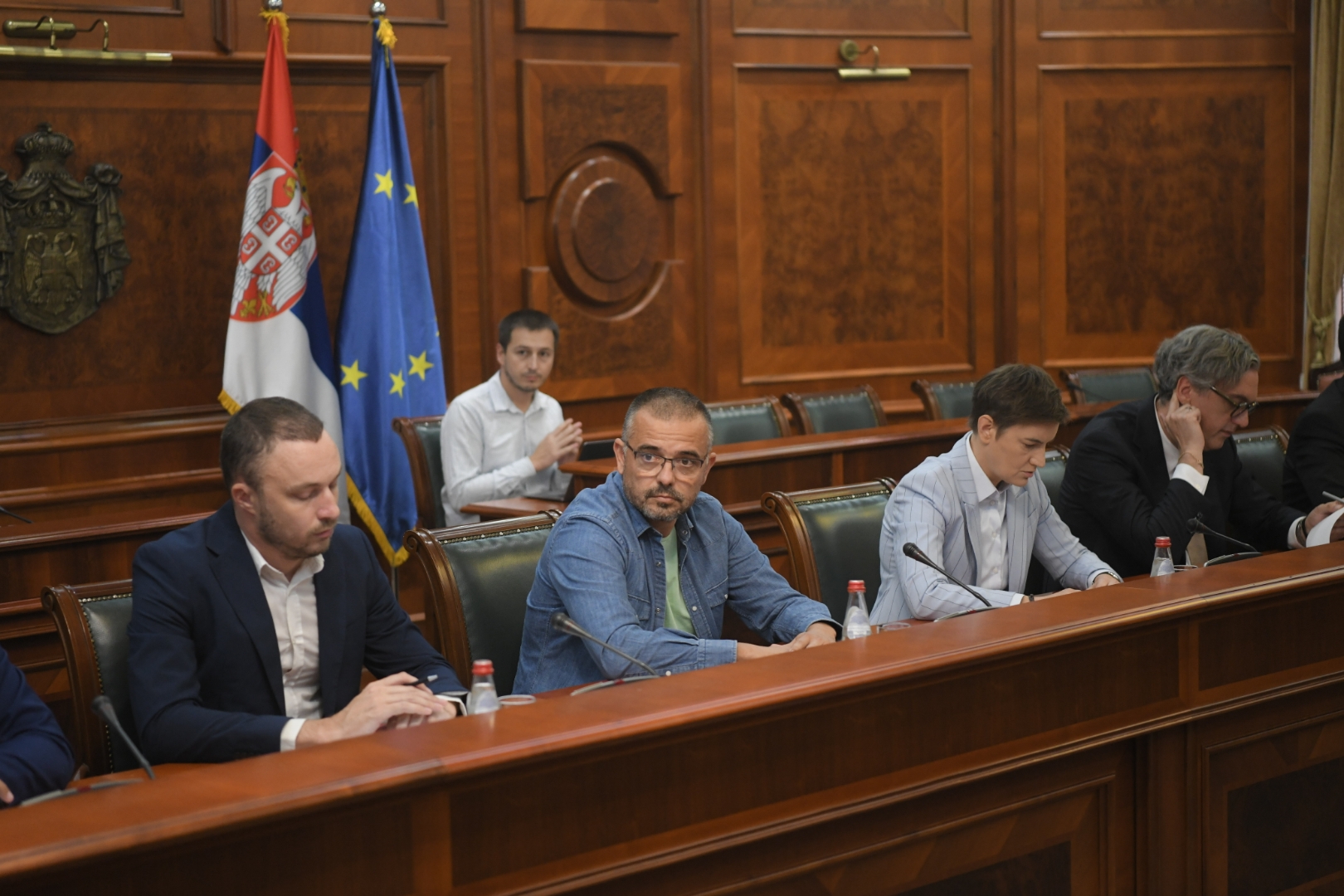 Beograd 15.08.2022. Poljoprivrednici u Vladi Srbije na razgovru sa premijerkom Anom Brnabić. Poljoprivrednici, štrajk, pregovori, pregovor, razgovori, razgovor Foto: Dragan Mujan/Nova.rs