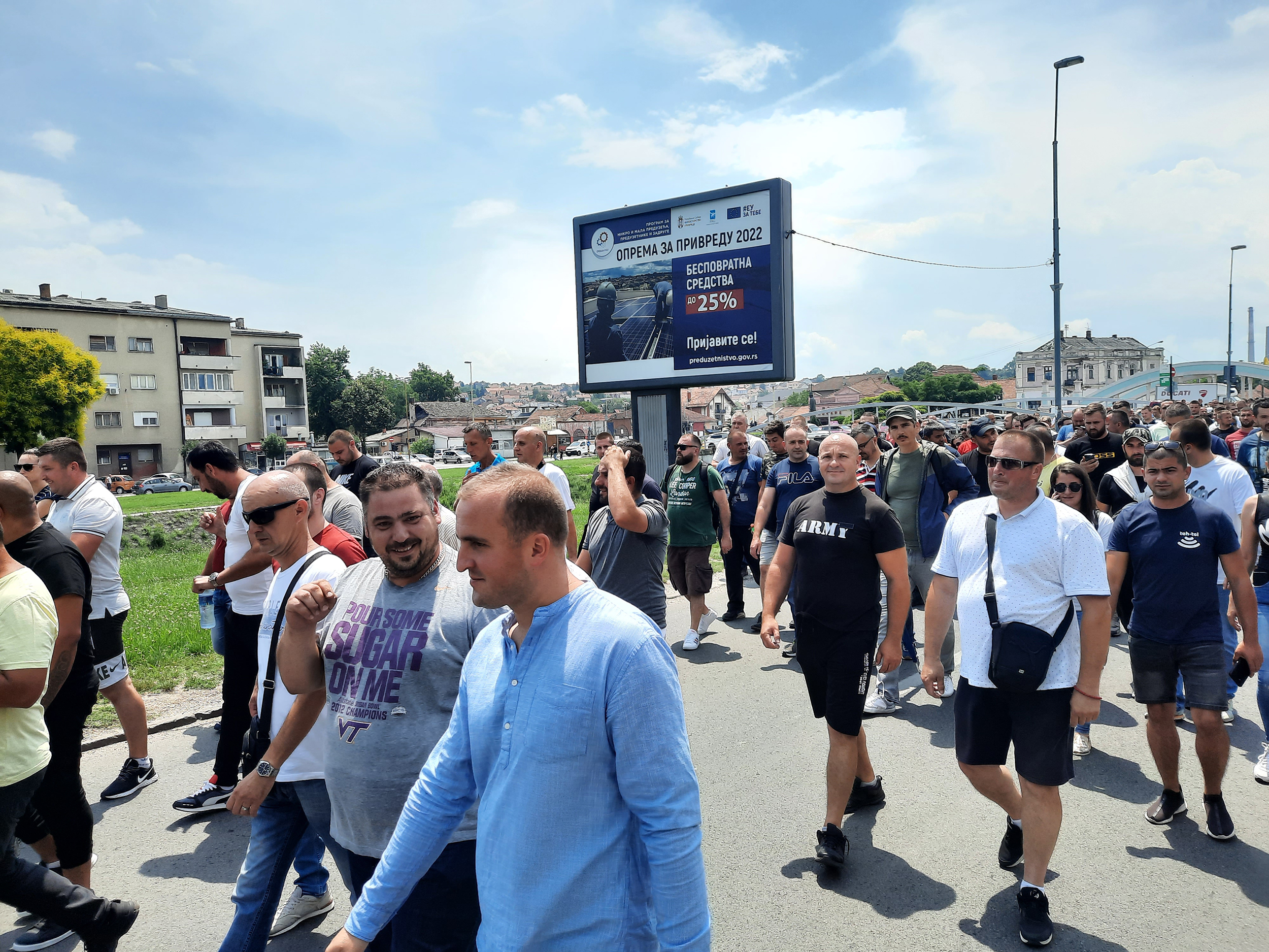 Kragujevac 17.06.2022. Počeo protest Fijatovih radnika, radnici, Fijat, Fiat automobili Foto: Aleksandra Petrović/Nova.rs