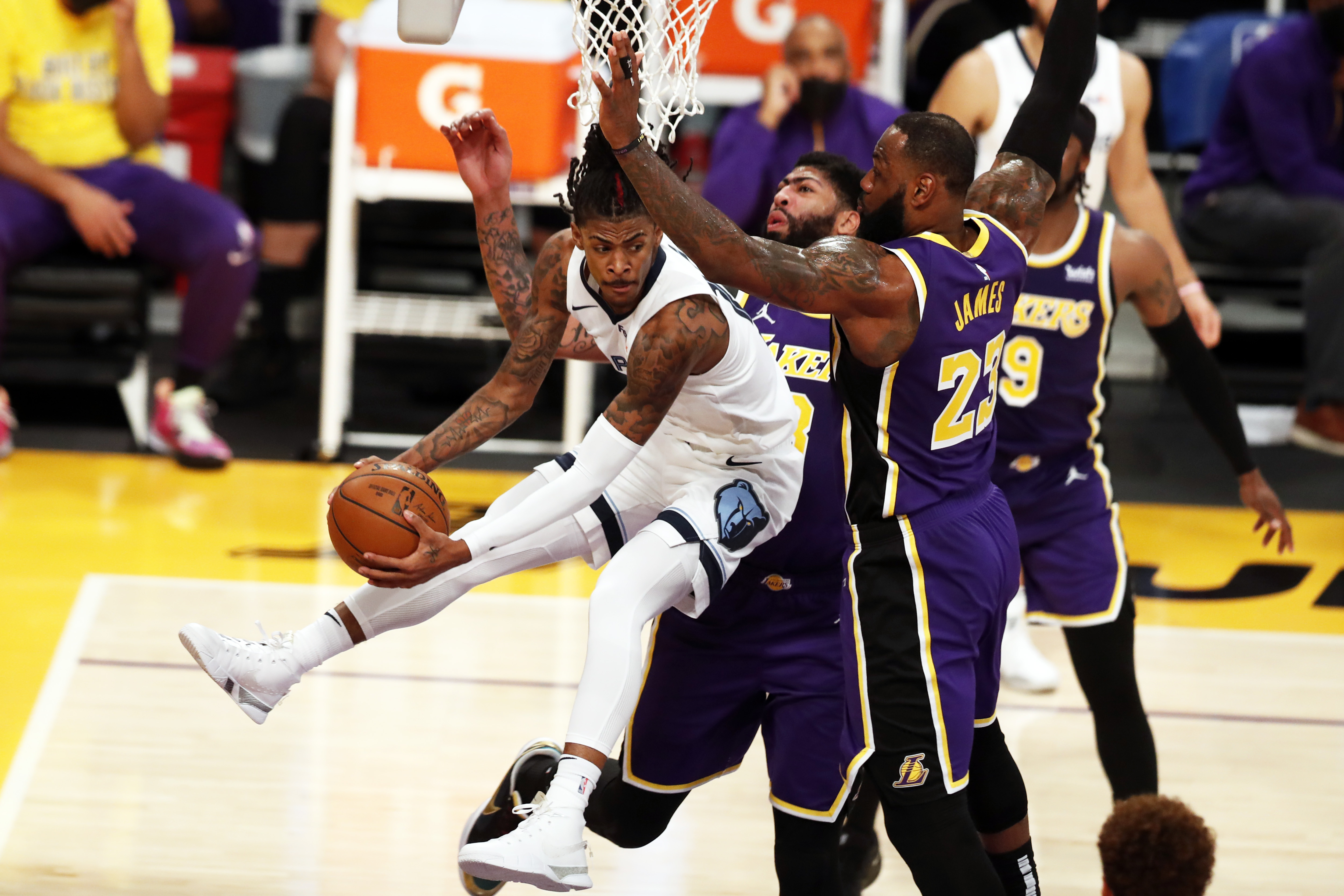 Memphis Grizzlies at Los Angeles Lakers