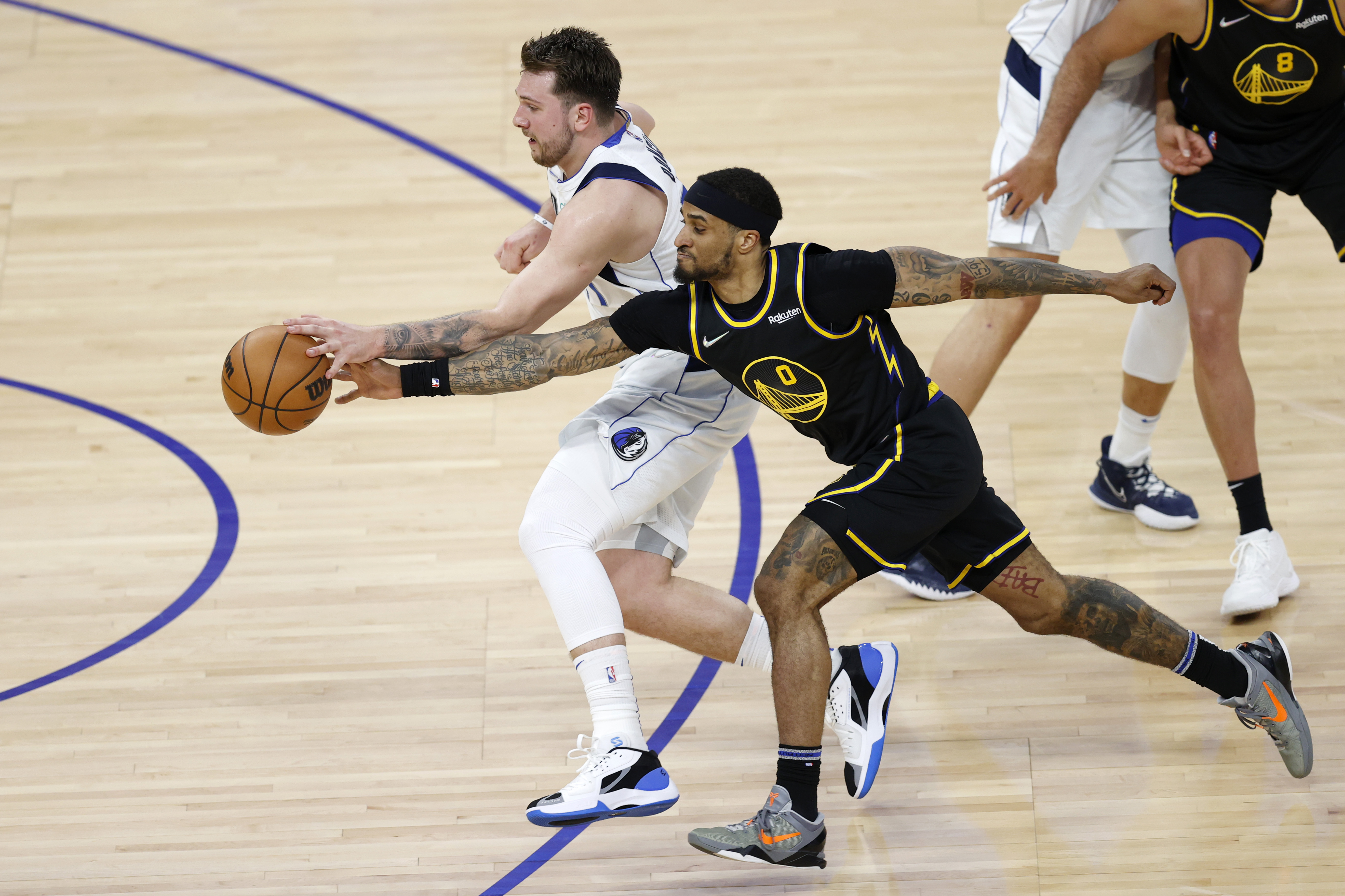 Dallas Mavericks at Golden State Warriors