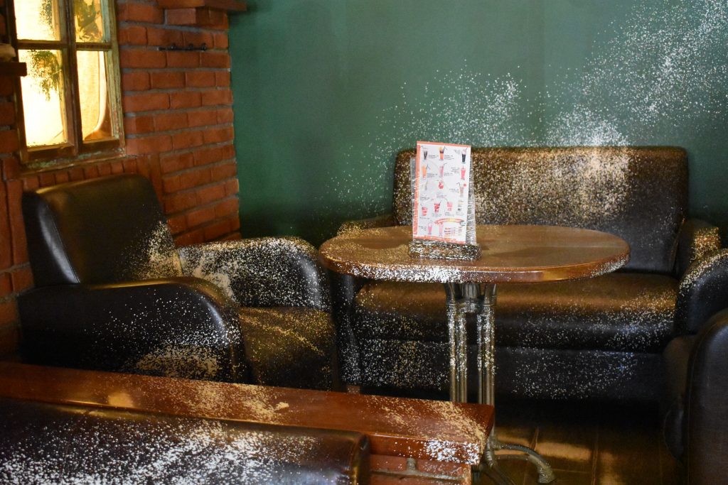 Zazidani ok radio u Vranju, Vranje