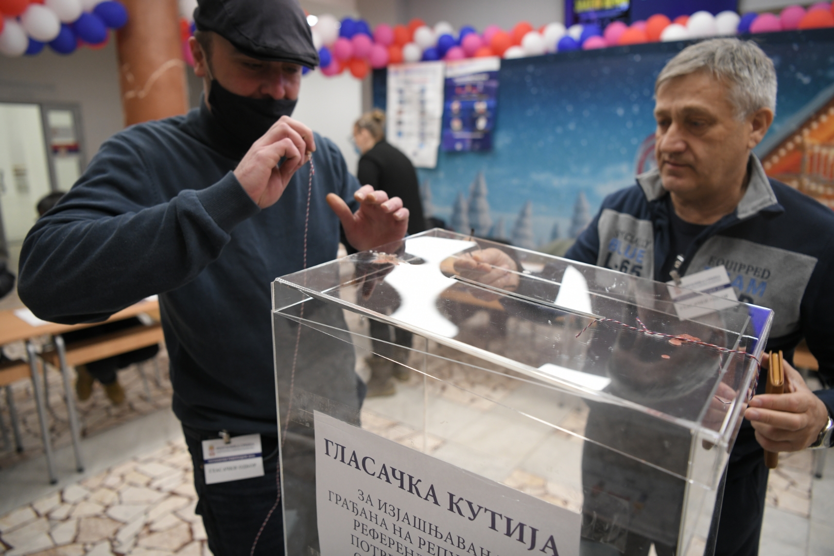 Beograd 16.01.2022. Referendum, biračko mesto, glasanje, promena ustava, ilustracija, izbori, glasačka kutija Foto: Dragan Mujan/Nova.rs