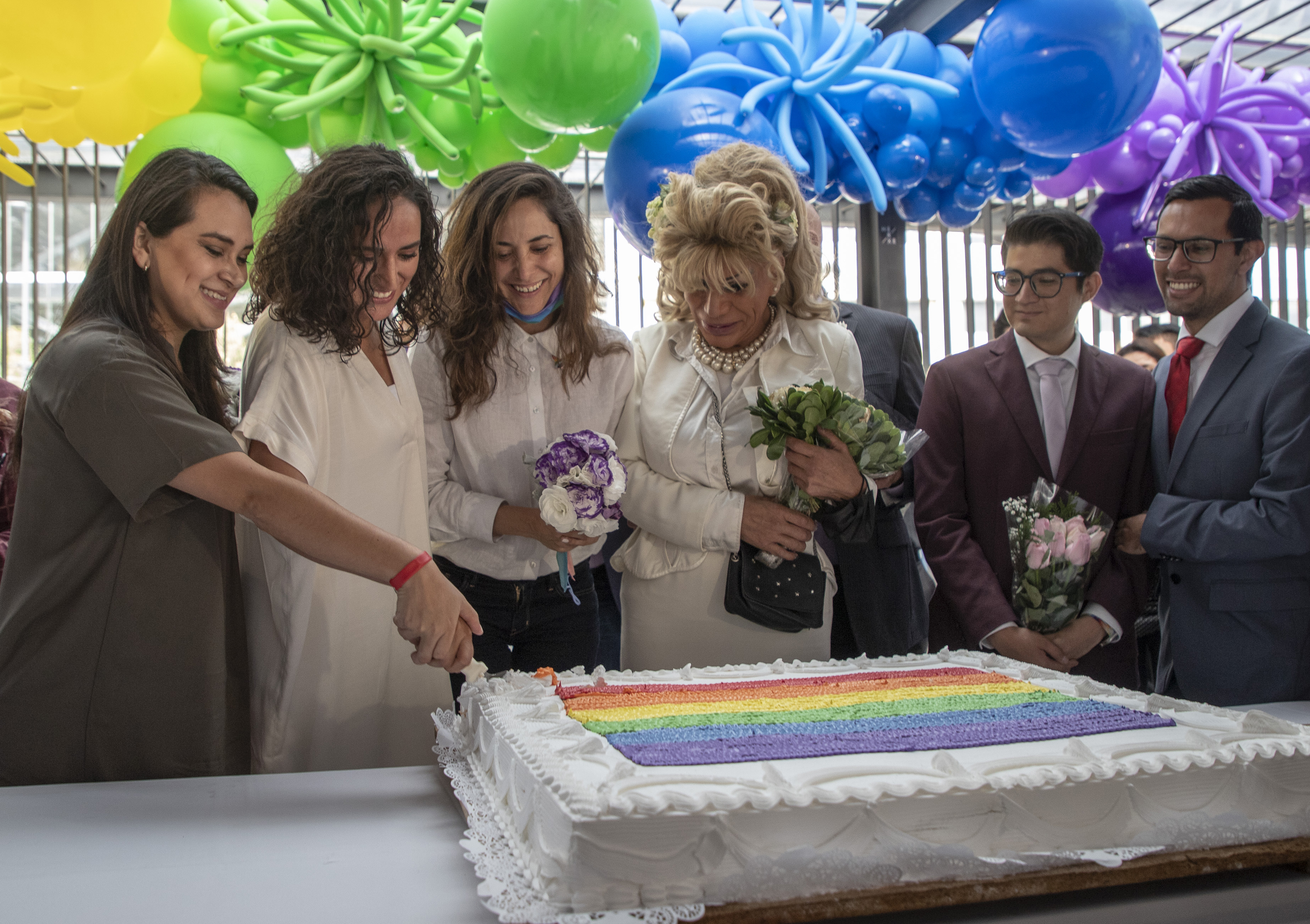 Collective egalitarian weddings in Mexico City