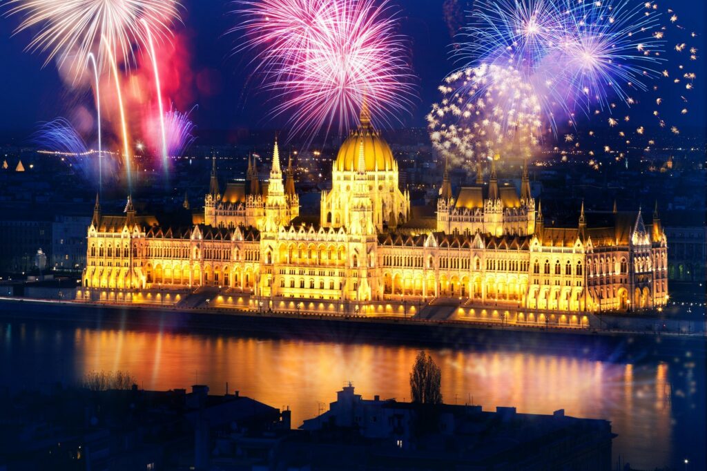 New Year in the city - Budapest Parliament with fireworks,Image: 314343545, License: Royalty-free, Restrictions: , Model Release: no, Credit line: Melinda Nagy / Alamy / Alamy / Profimedia
Novogodišnja putovanja,Budimpešta