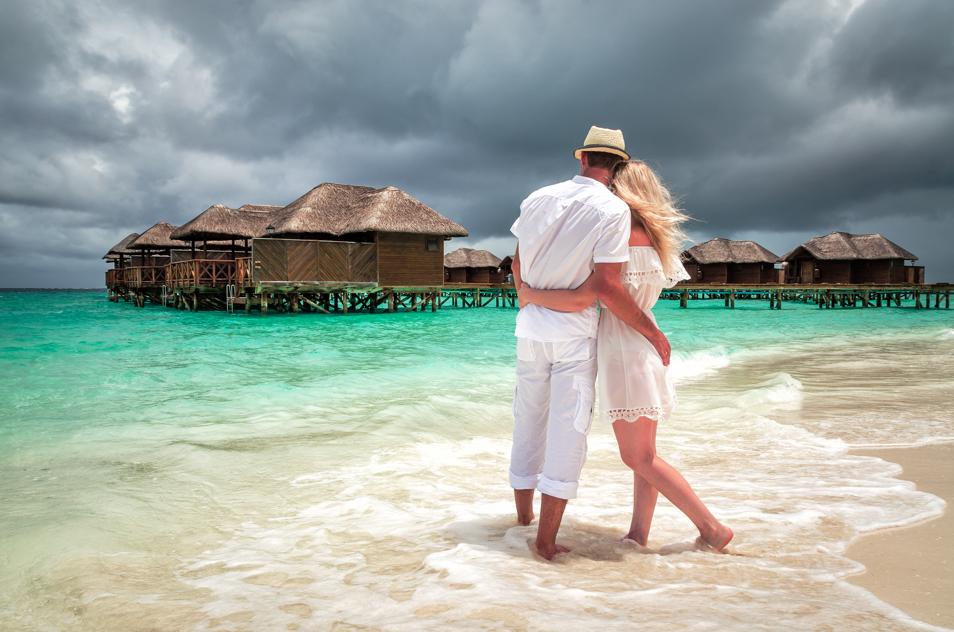 Couple,In,Love,On,The,Beach.,Maldives
