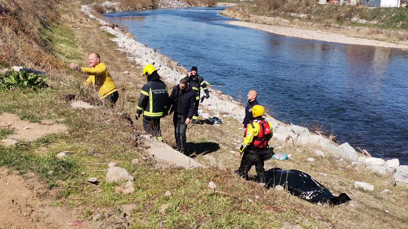 IMG-4366eb0a54729e00a37331b856b63a58-V