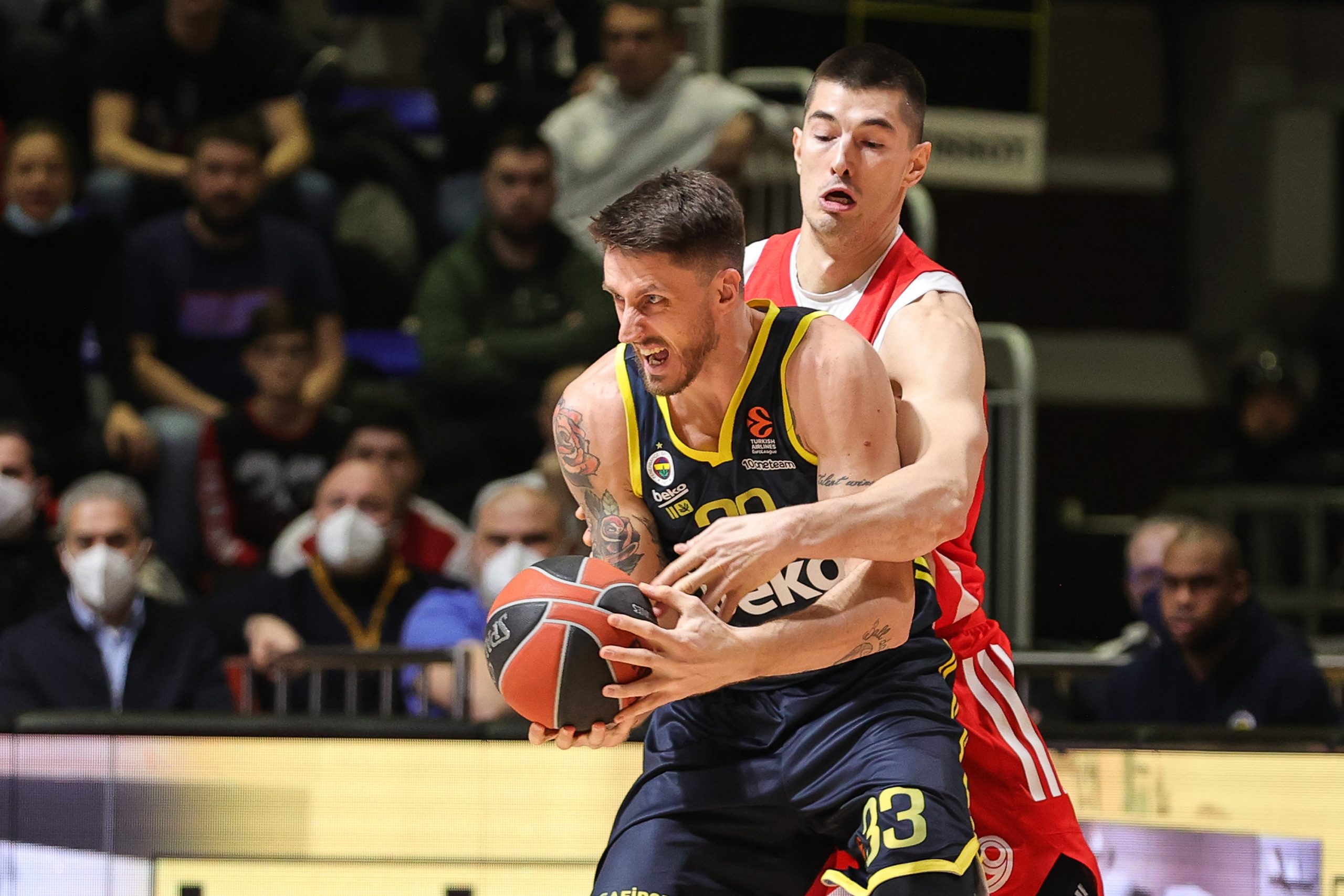 Tarik Biberovic (L) and Nikola Kalinic
Crvena Zvezda v Fenerbahce -Euroleague 2021/22
Beograd, 27.02.2022.
foto: Srdjan StevanovicStarsport.rs ©
