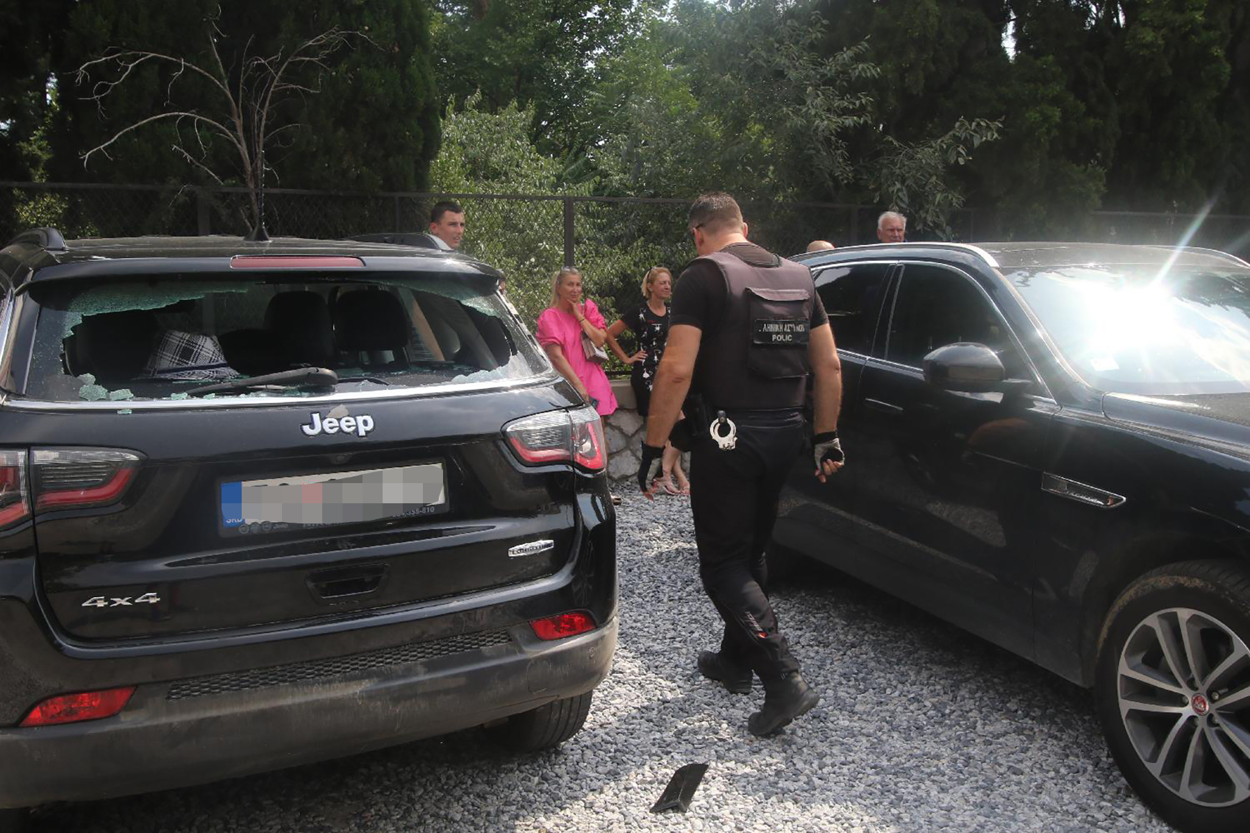 Mesto: Solun
Datum: 2022-07-03 08:50:37.0
Dogadjaj: EVROSERVIS - Turisti iz Srbije i Bugarske opljačkani na parkingu srpskog spomen-groblja Zejtinlik u Solunu
Fotoreporter: Aleksandar Mijailovic
Izvor: FoNet