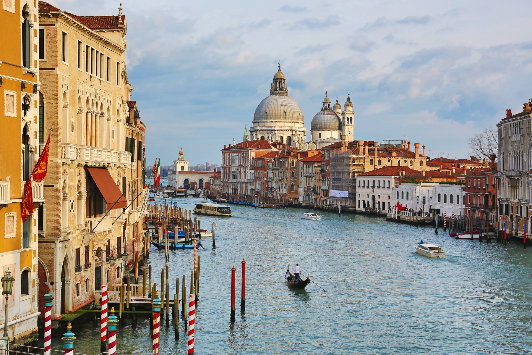 Santa Maria Della Salute and the Grand Canal in Venice, Italy
Venice, Italy - Feb 2013,Image: 223891039, License: Rights-managed, Restrictions: , Model Release: no, Credit line: Paul Brown / Shutterstock Editorial / Profimedia