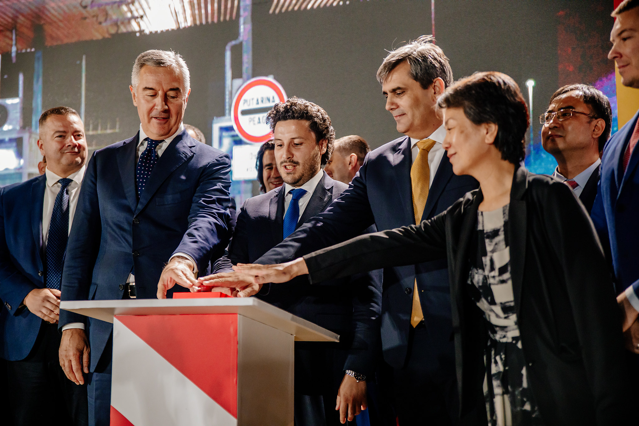 Crna Gora Svečano otvaranje prve dionice autoputa Bar – Boljare (Smokovac – Mateševo) Milo Djukanovic Milo Đukanovic Dritan Abazović