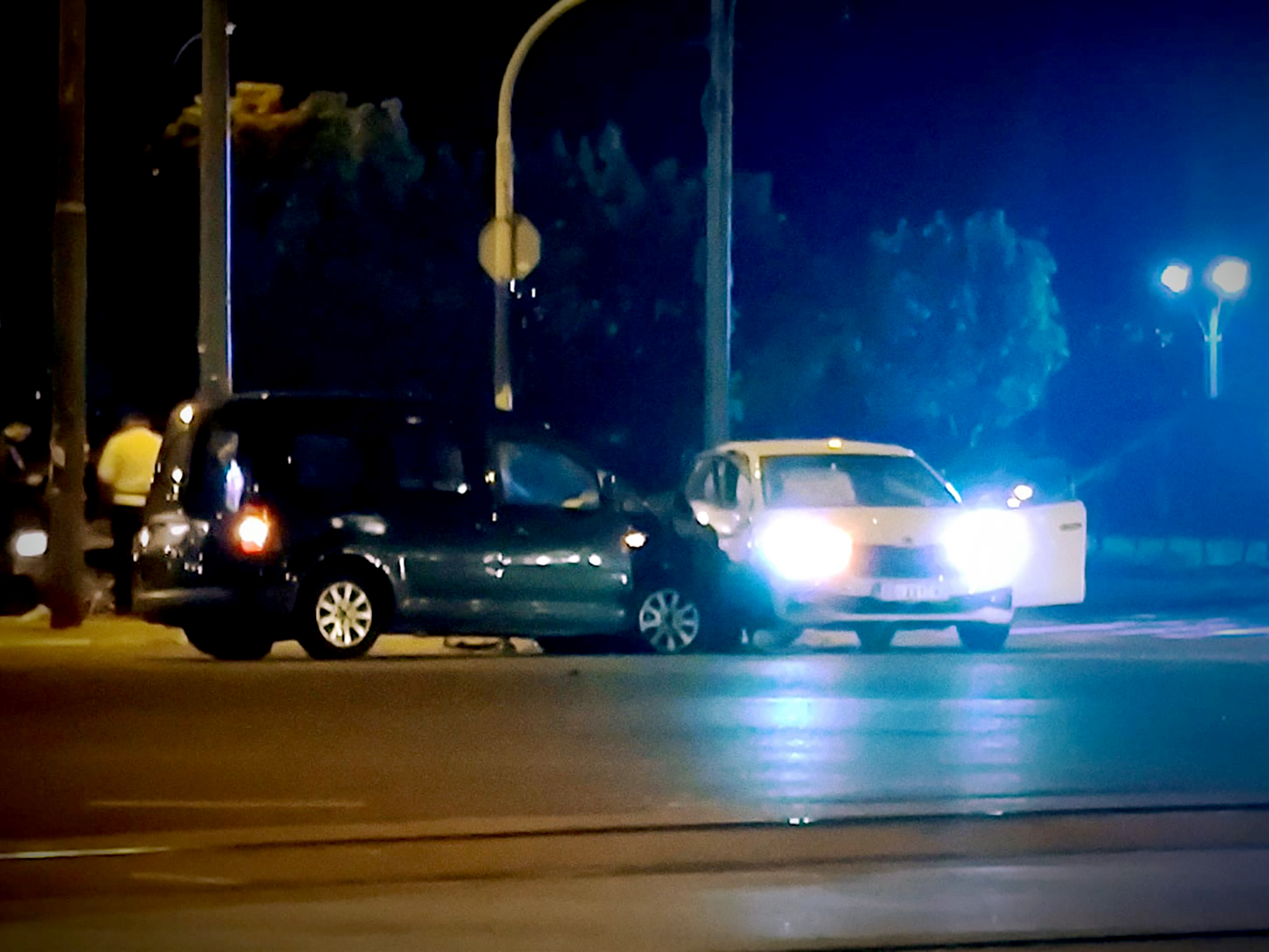 sudar kod kom trejda na novom beogradu, udes, cukanje za marka, saobracajna nesreca