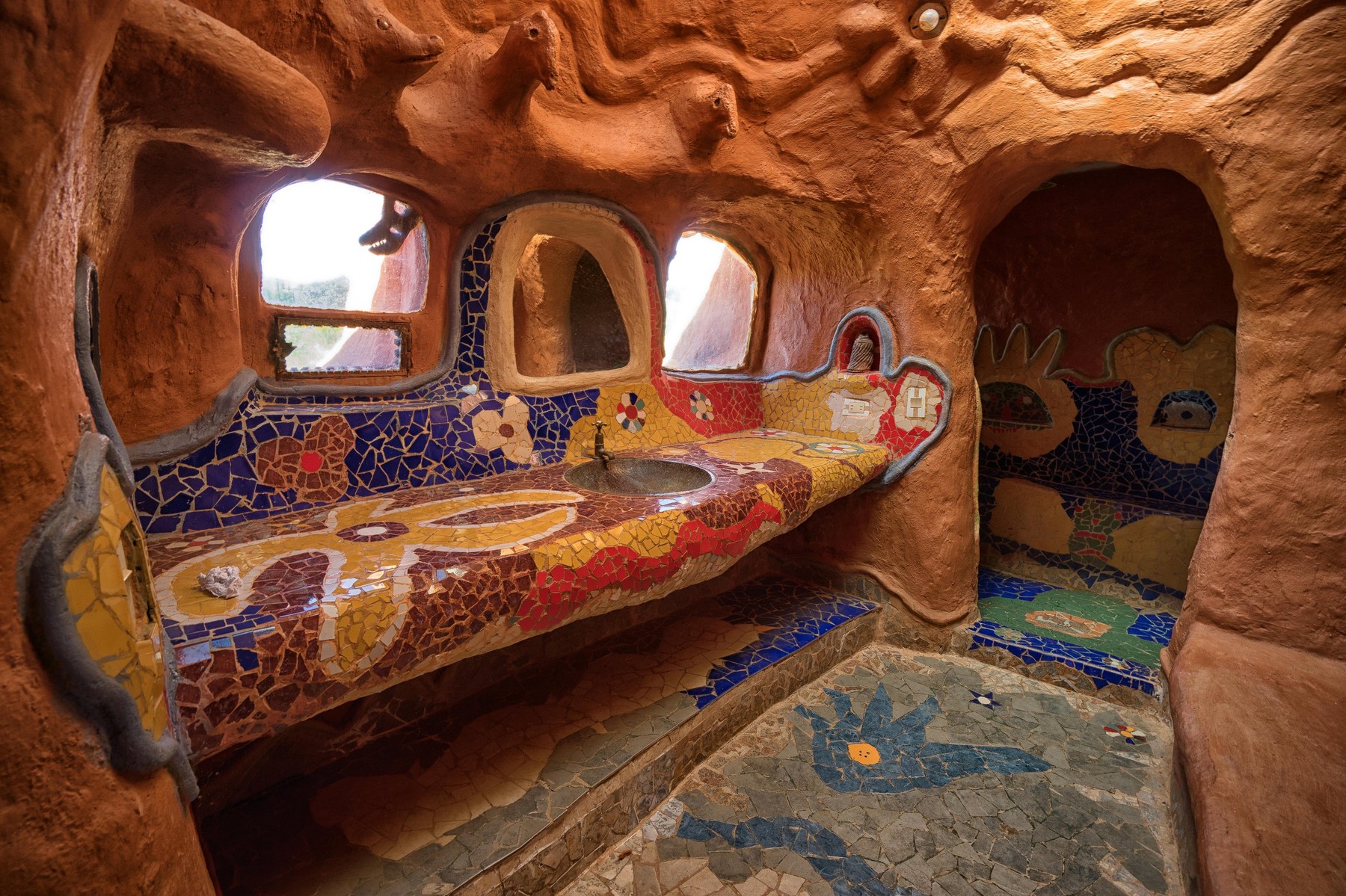 July 21, 2017 Villa de Leyva: the colourful tiled bathroom of the conceptual eco-house 'Casa de Terracota' open and allowing full access for paying vi