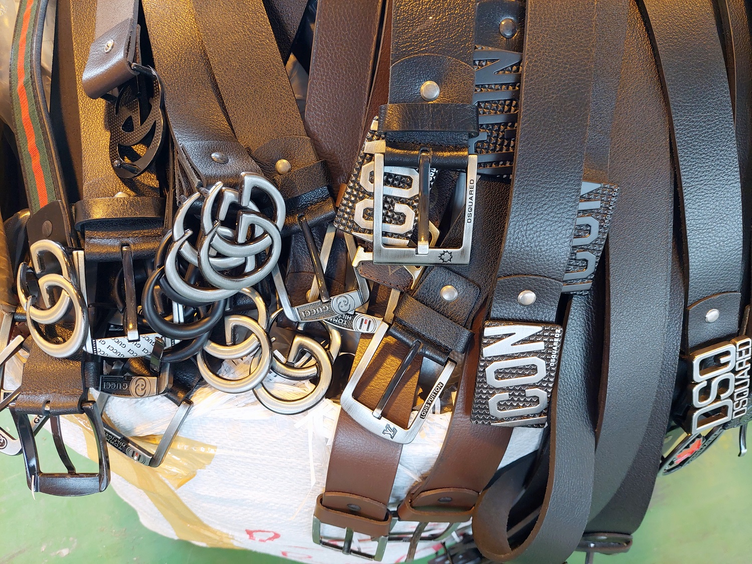 3._navodno_brendirani_kaisevi_Gradina_ (1)