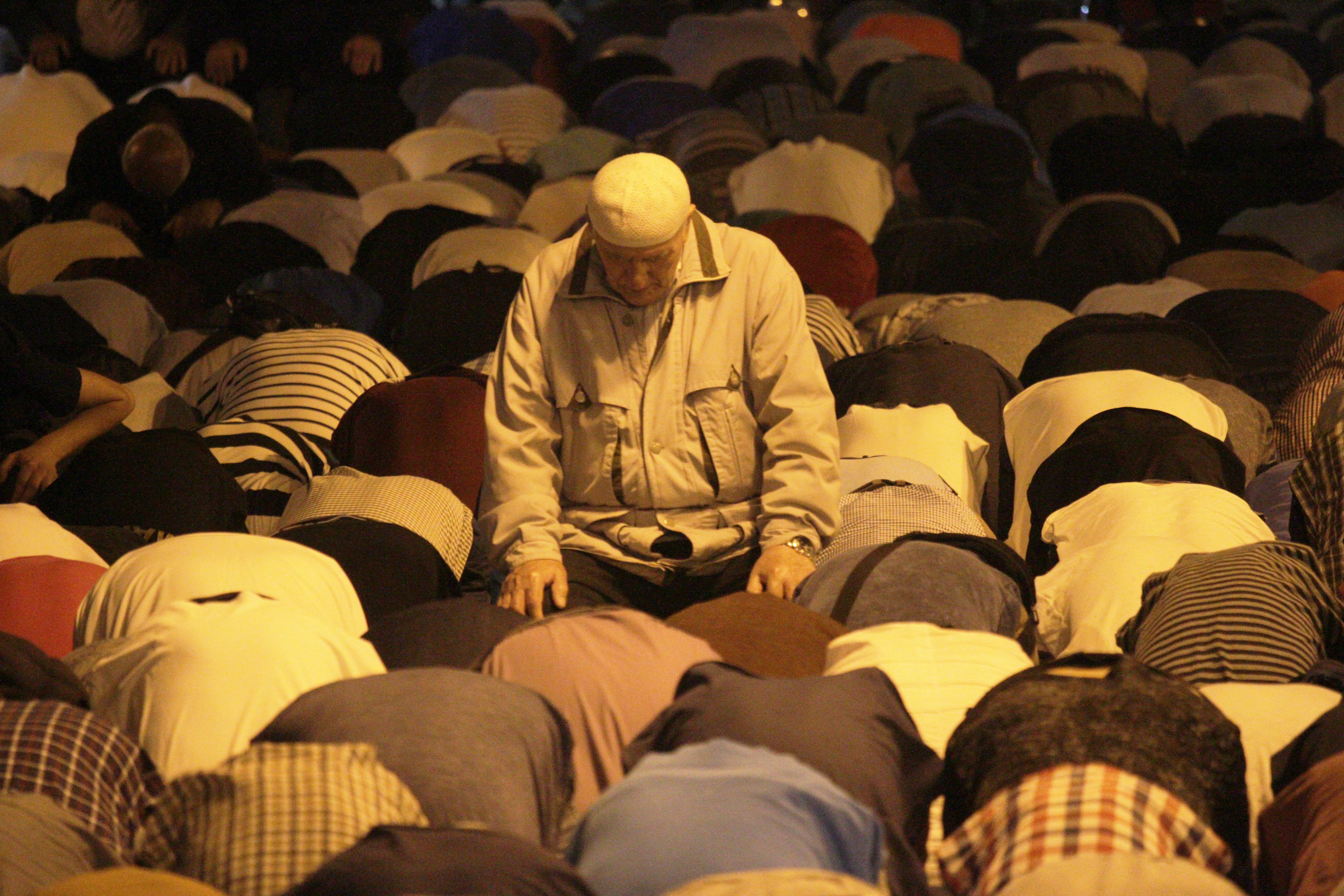 Večeras za Muslimane nastupa noć vrednija od 1000 meseci Lejletul Kadr