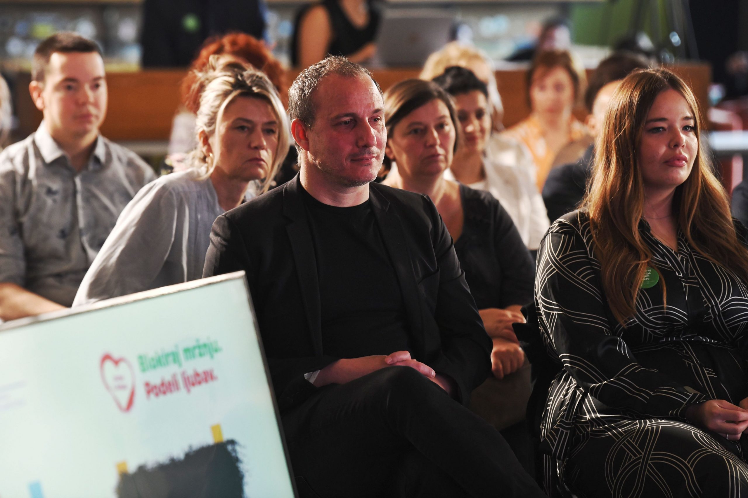 Beograd 05.05.2022. Blokiraj mržnju. Podeli ljubav. Zajednička kampanja Evropske unije i Saveta Evrope predstavljena na Dorćol Placu. Savet Evrope, Evropska unija, kampanja Foto: Goran Srdanov/Nova.rs