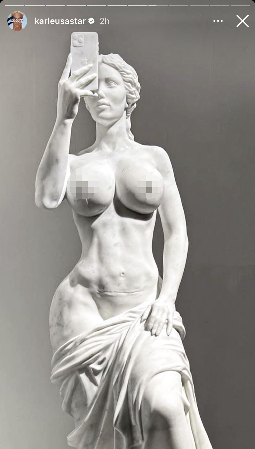 Jelena Karleuša, skulptura Foto: Instagram/karleusastar