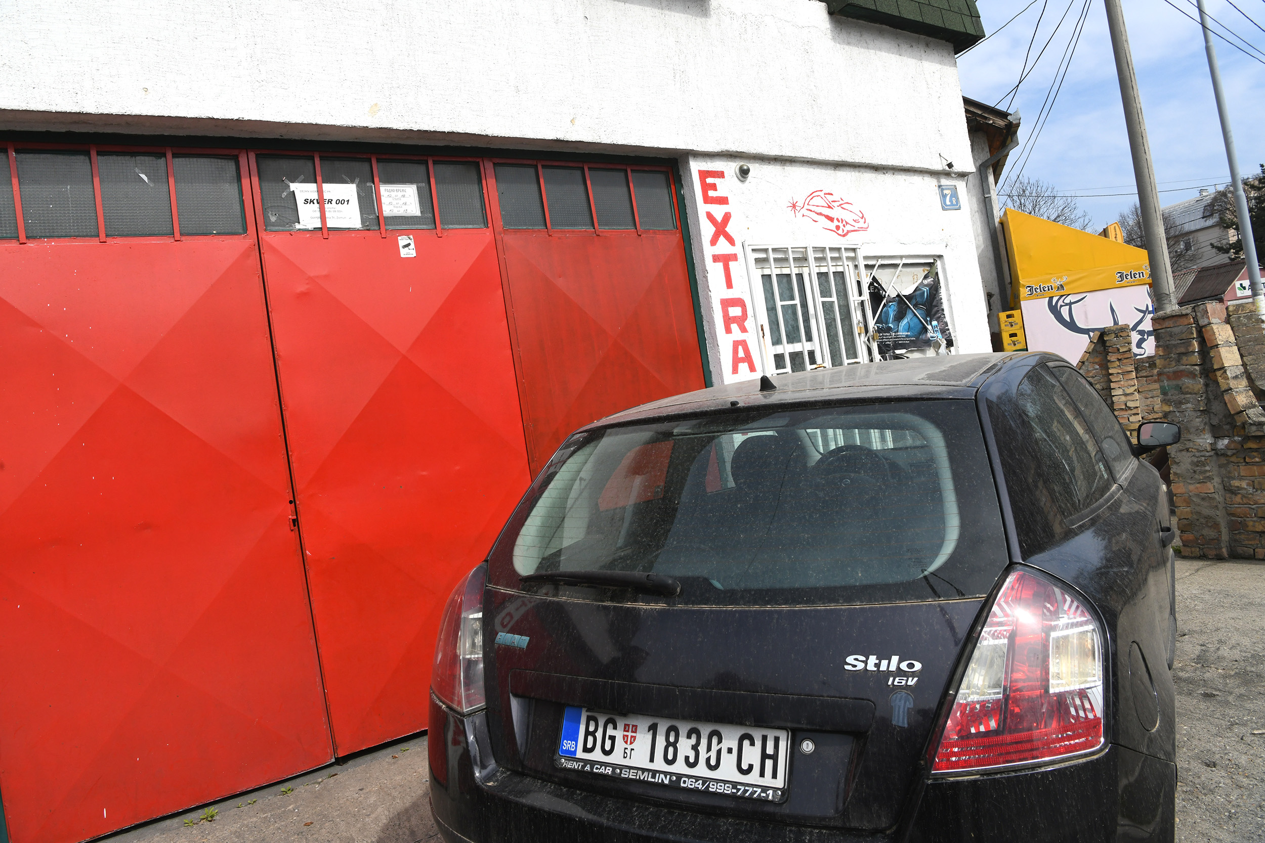 Auto perionica "Skver 001" , Zemun, reket, hronika, Skver 001