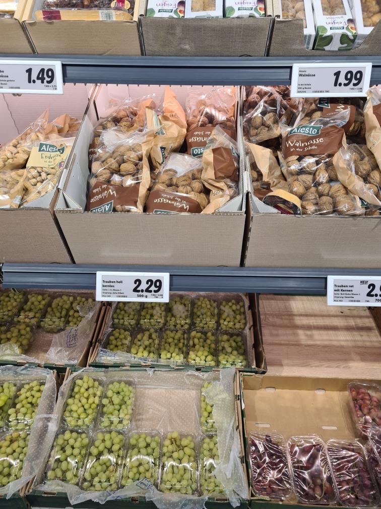 Cene u nemačkoj, prodavnica, rafovi, nemačka