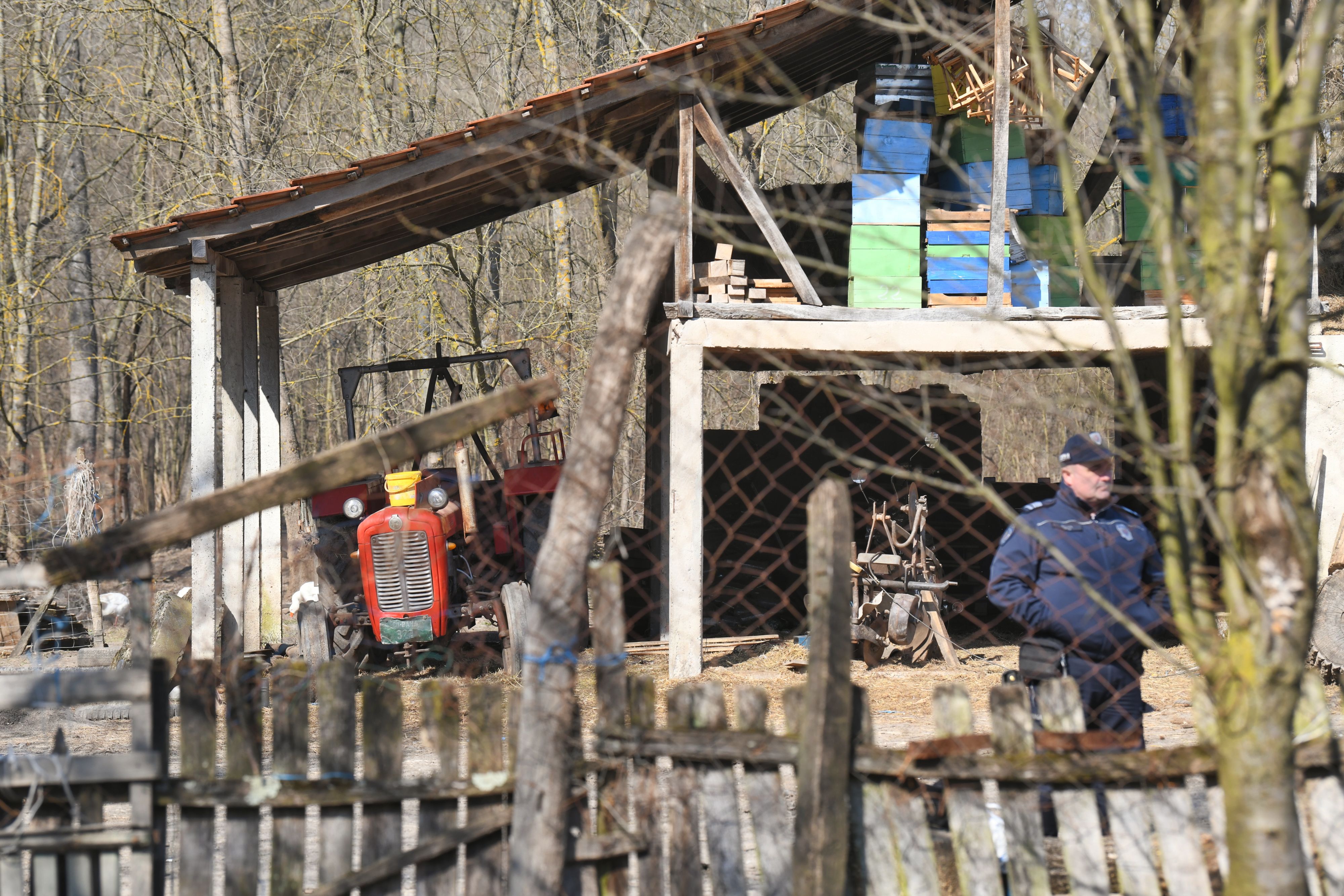 Smederevska Palanka, selo Kusadak 22.03.2022. selo Kusadak kod Smederevske Palanke osumnjičen Miloš Ignjatović da je ubio oca Andreju i majku Gordanu lovačkom puškom, ubistvo, hronika Foto: Goran Srdanov/Nova.rs